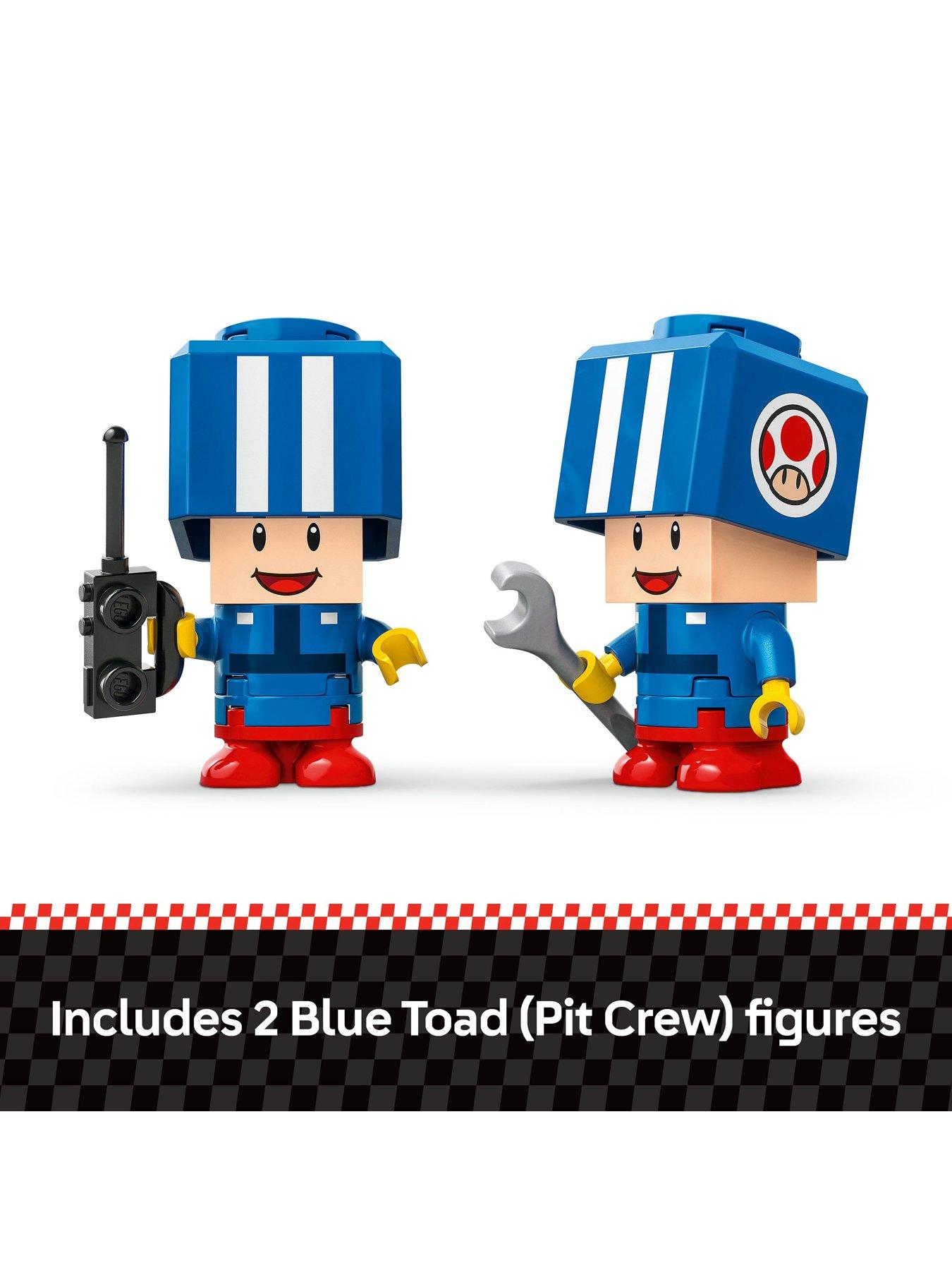 Image 4 of 7 of LEGO Super Mario Mario Kart &ndash; Toad&rsquo;s Garage 72035