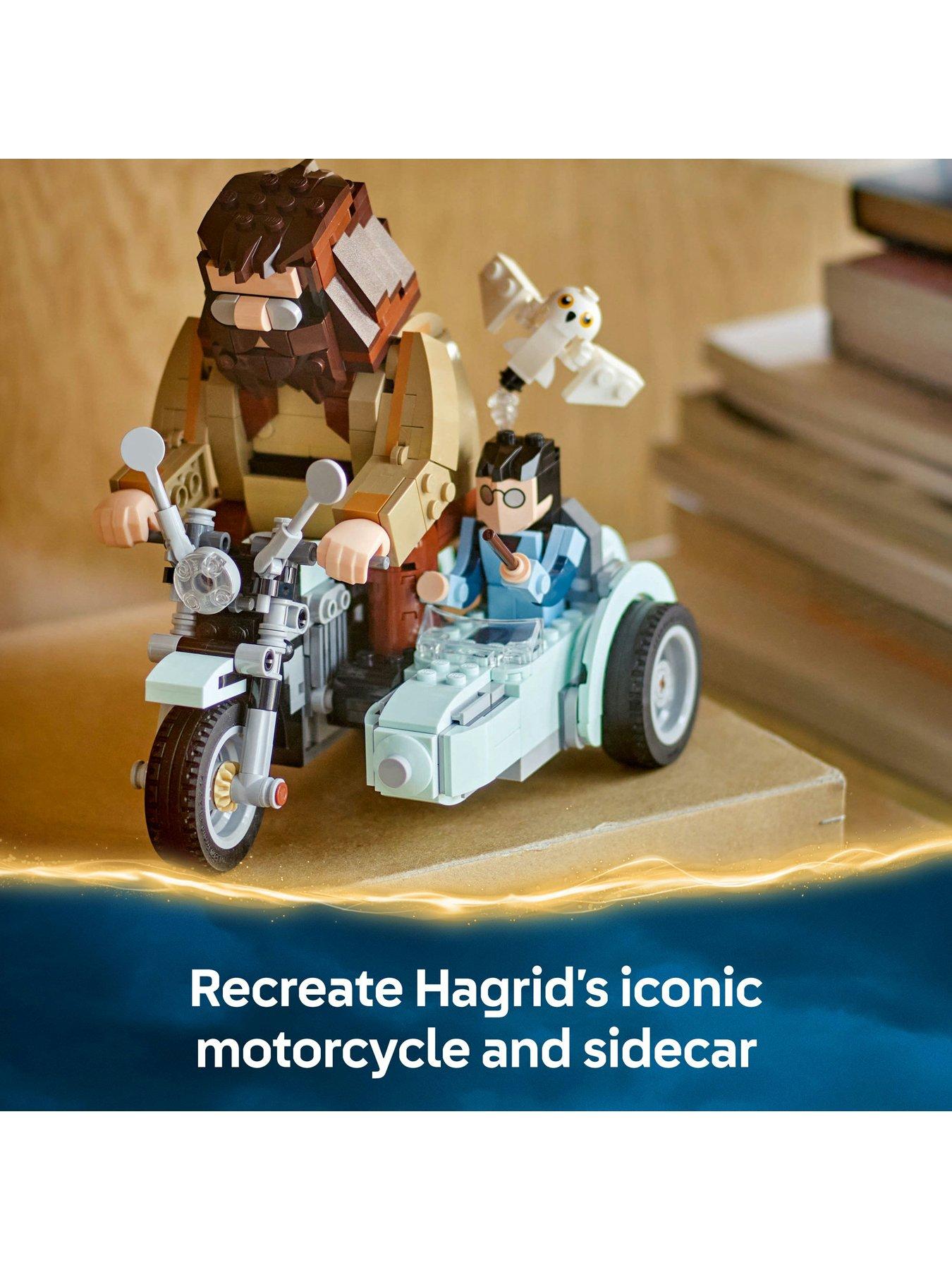 Image 3 of 8 of LEGO Harry Potter Hagrid &amp; Harry&rsquo;s Motorcycle Ride 76443
