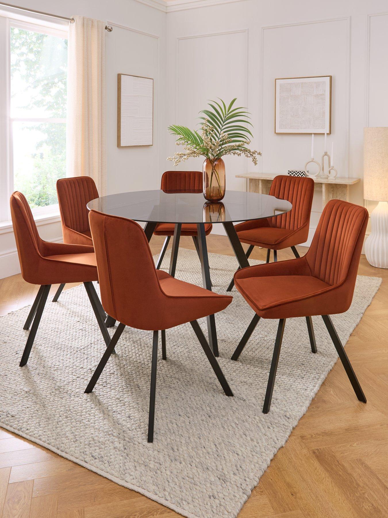 the-very-collection-marlow-130-cm-black-round-dining-table-nbsp6-marlow-rust-chairs
