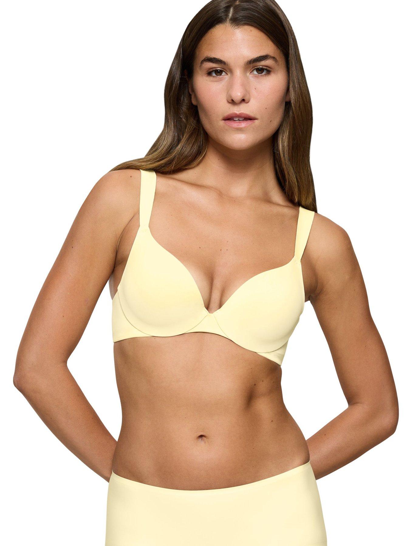 image of triumph-body-make-up-illusion-wp-ex