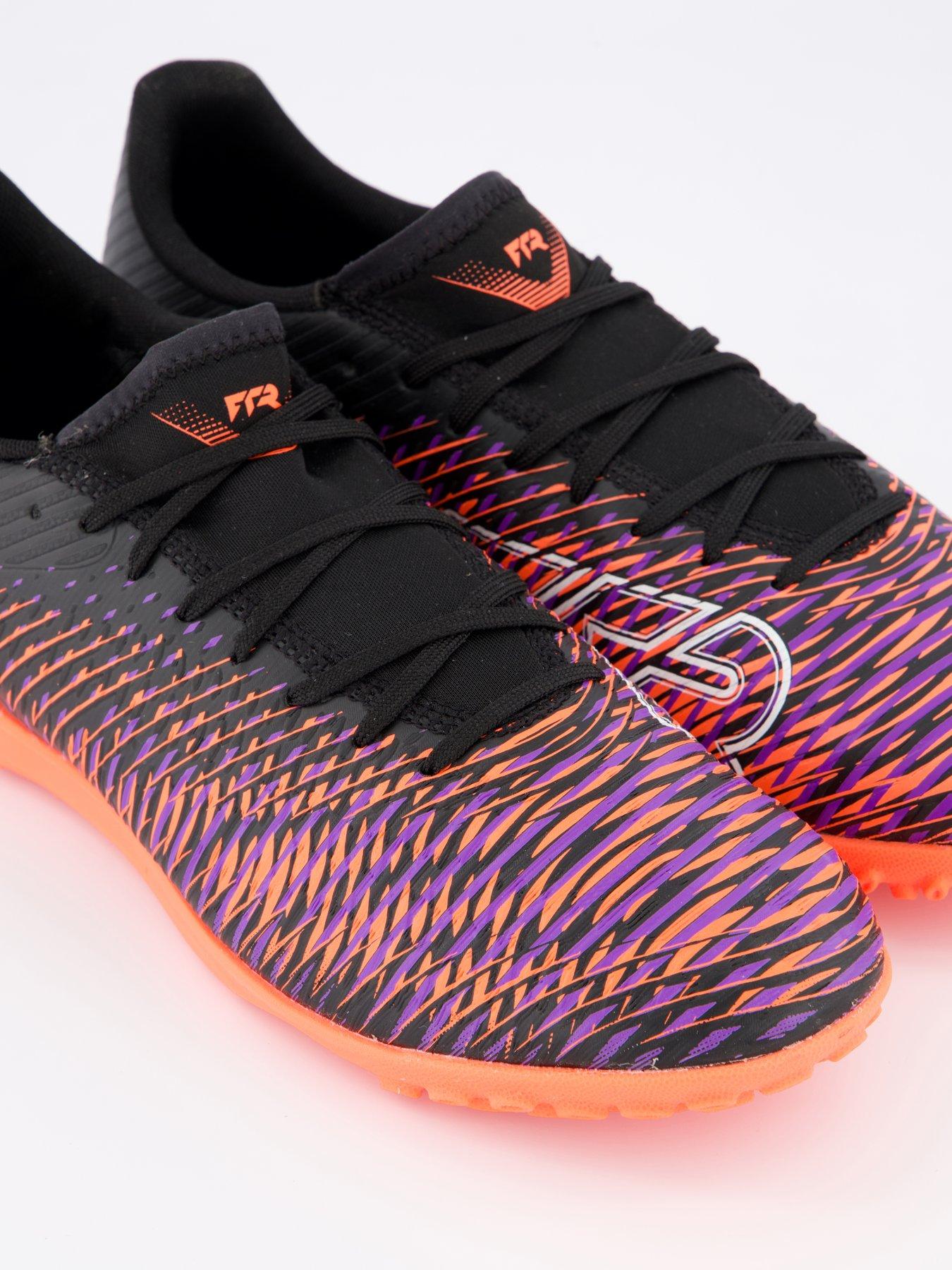  image of puma-mens-future-8-play-asteo-turf-football-boot-blackpurple-black