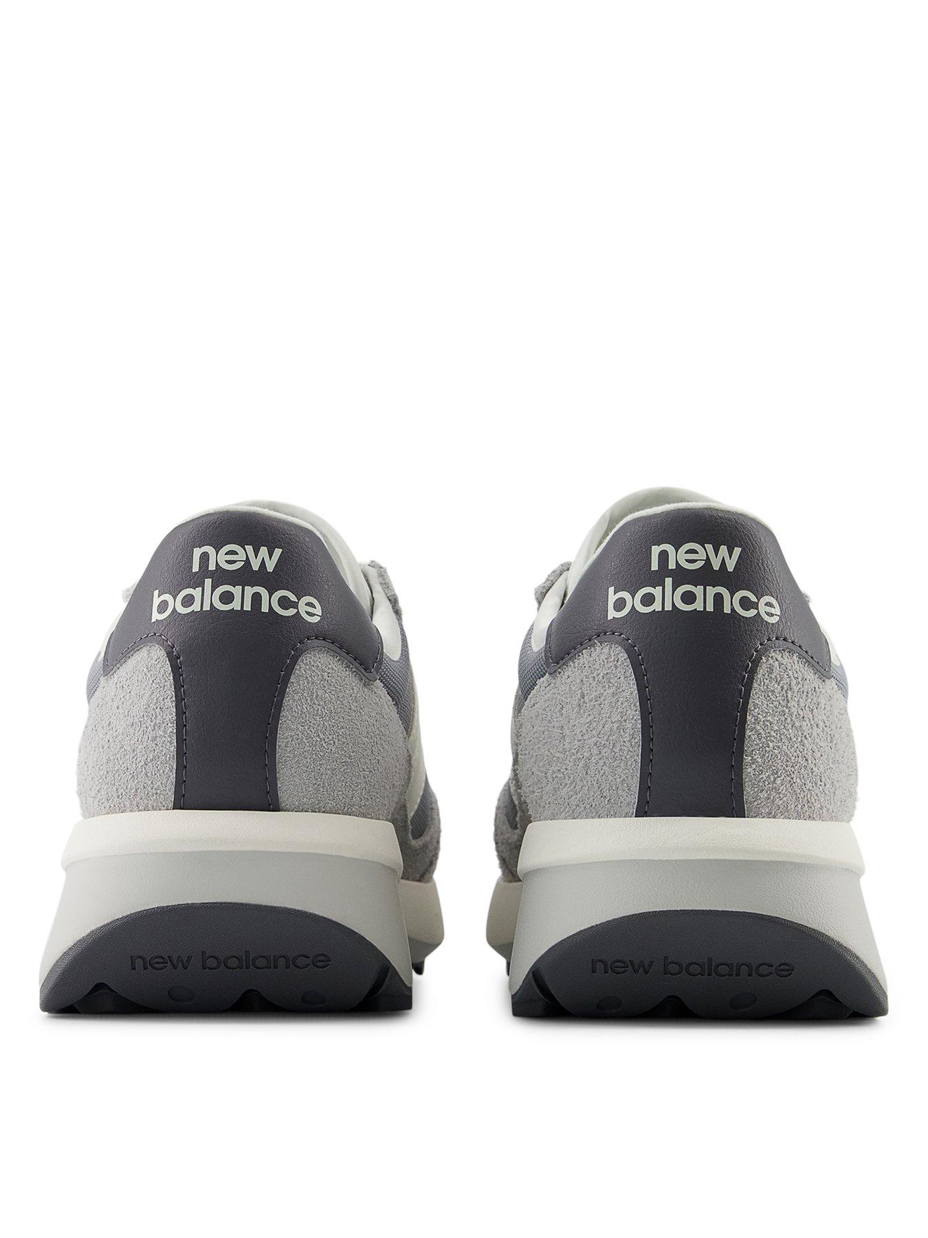  image of new-balance-unisex-370-trainers