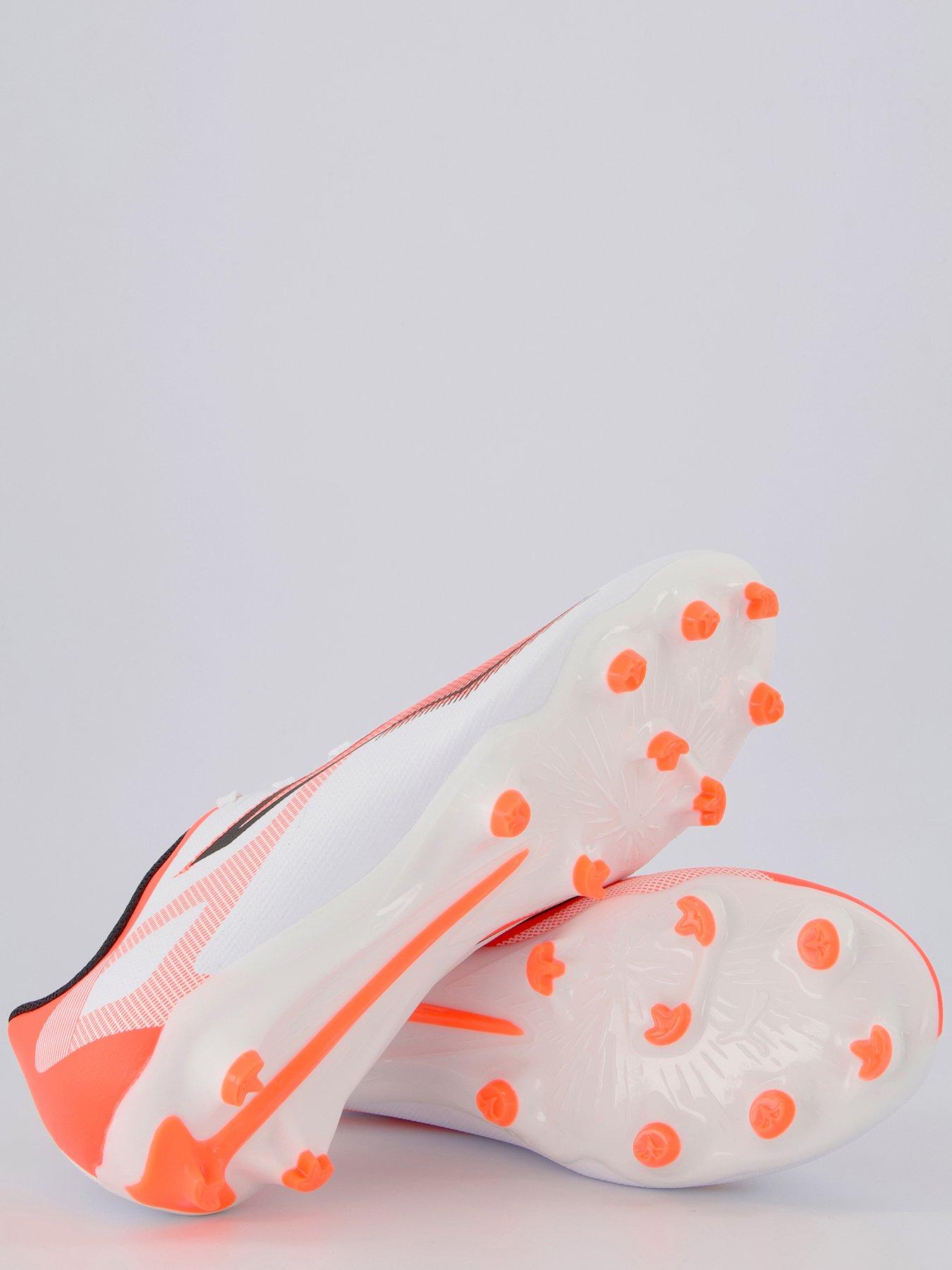  image of puma-womens-ultra-5-play-firm-ground-football-boots-white