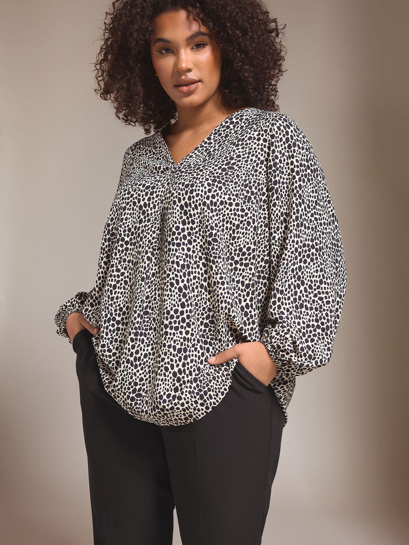 evans-pleat-swing-top-ivory