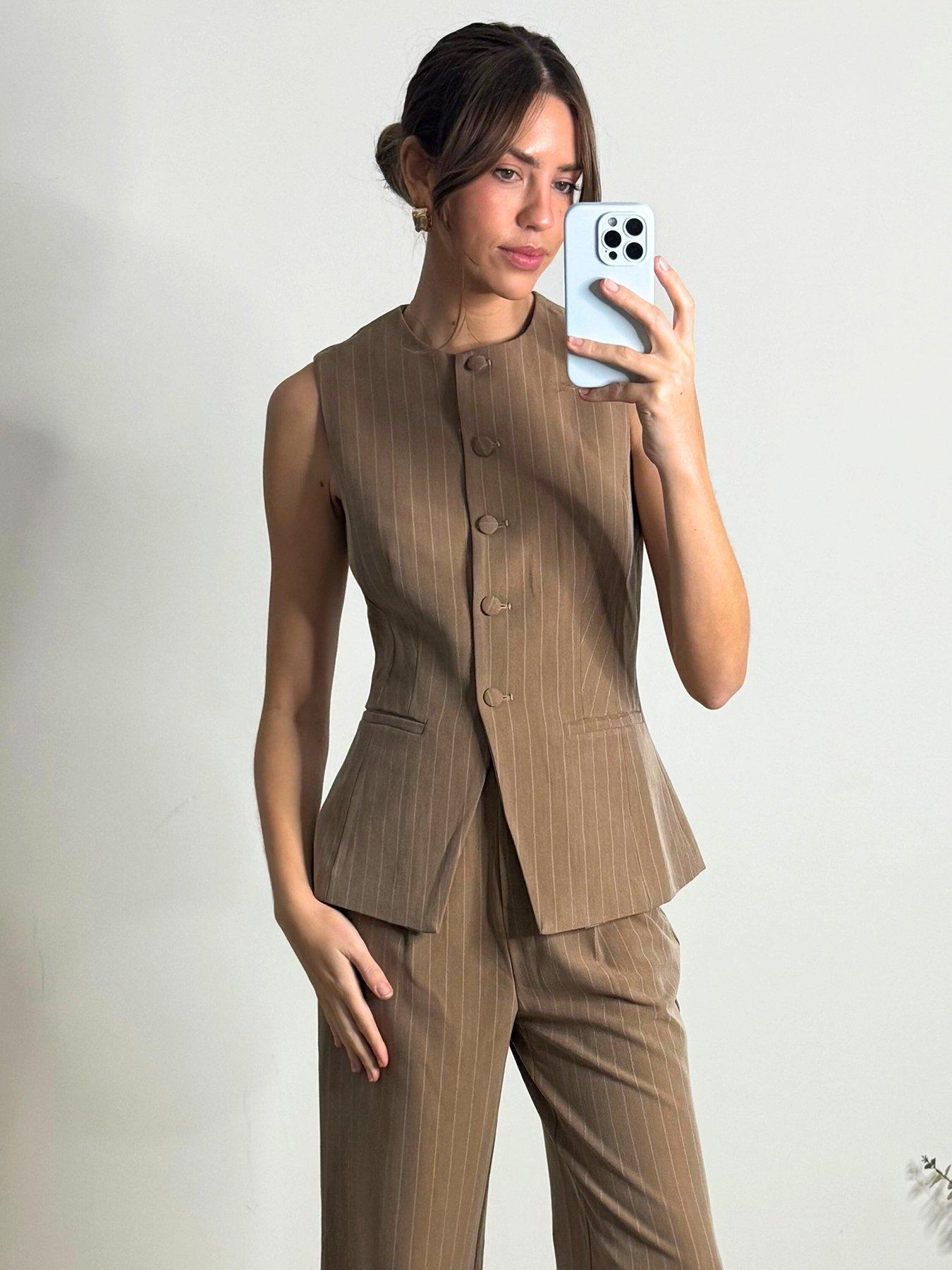 style-cheat-high-neck-waistcoat-brown