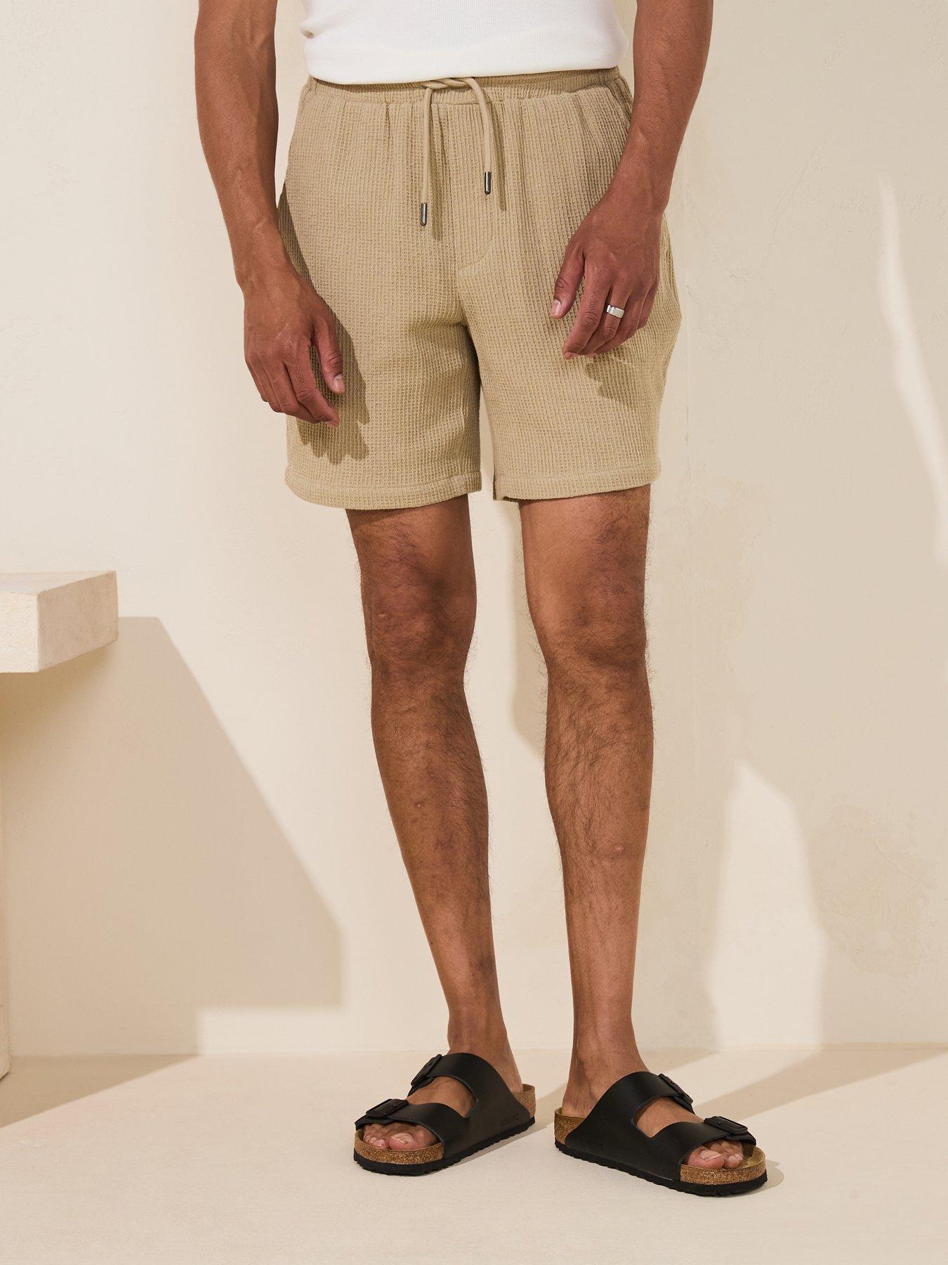 Image 6 of 6 of ONLY & SONS Bertil Waffle Shorts - Beige