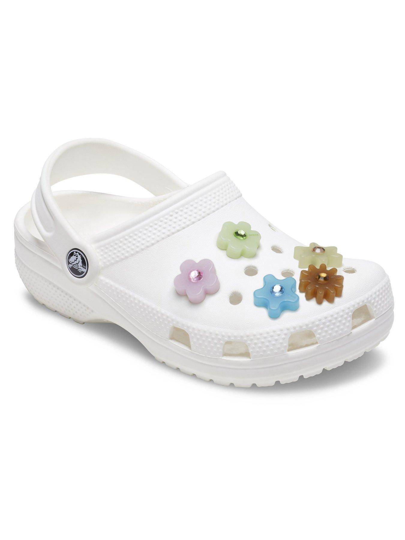  image of crocs-enlighten-flower-jibbitz-5-pack