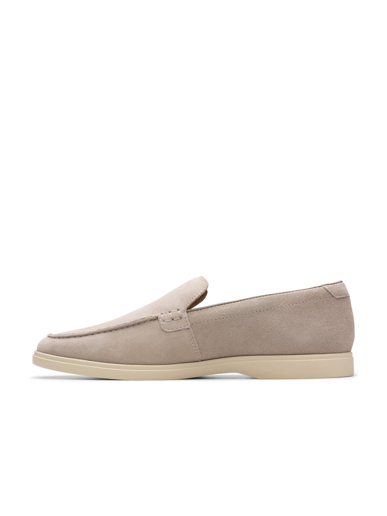 Image 6 of 7 of Clarks Torford Easy Loafer