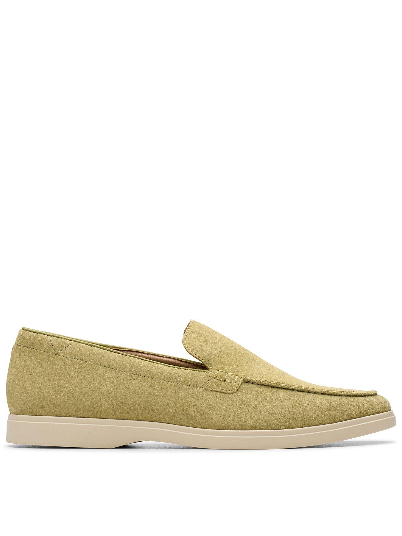 front image of clarks-torford-easy-loafer