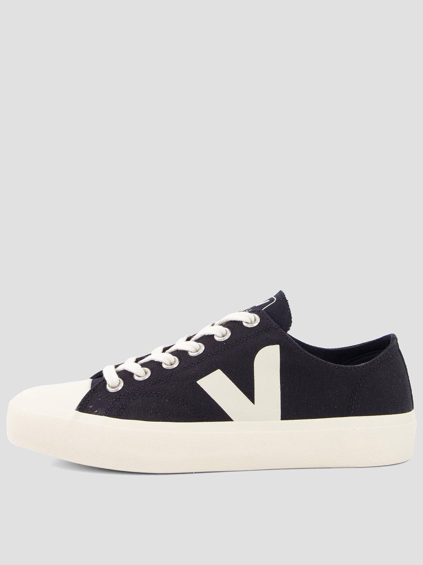 veja-womens-wata-ii-low-trainers-black