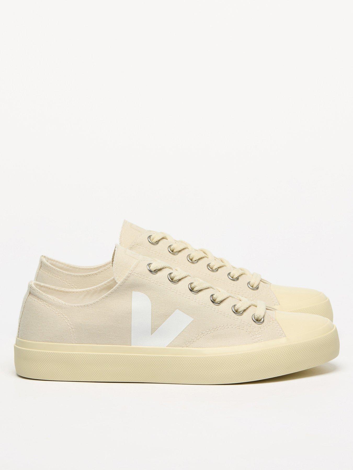  image of veja-womens-wata-ii-low-trainers-cream
