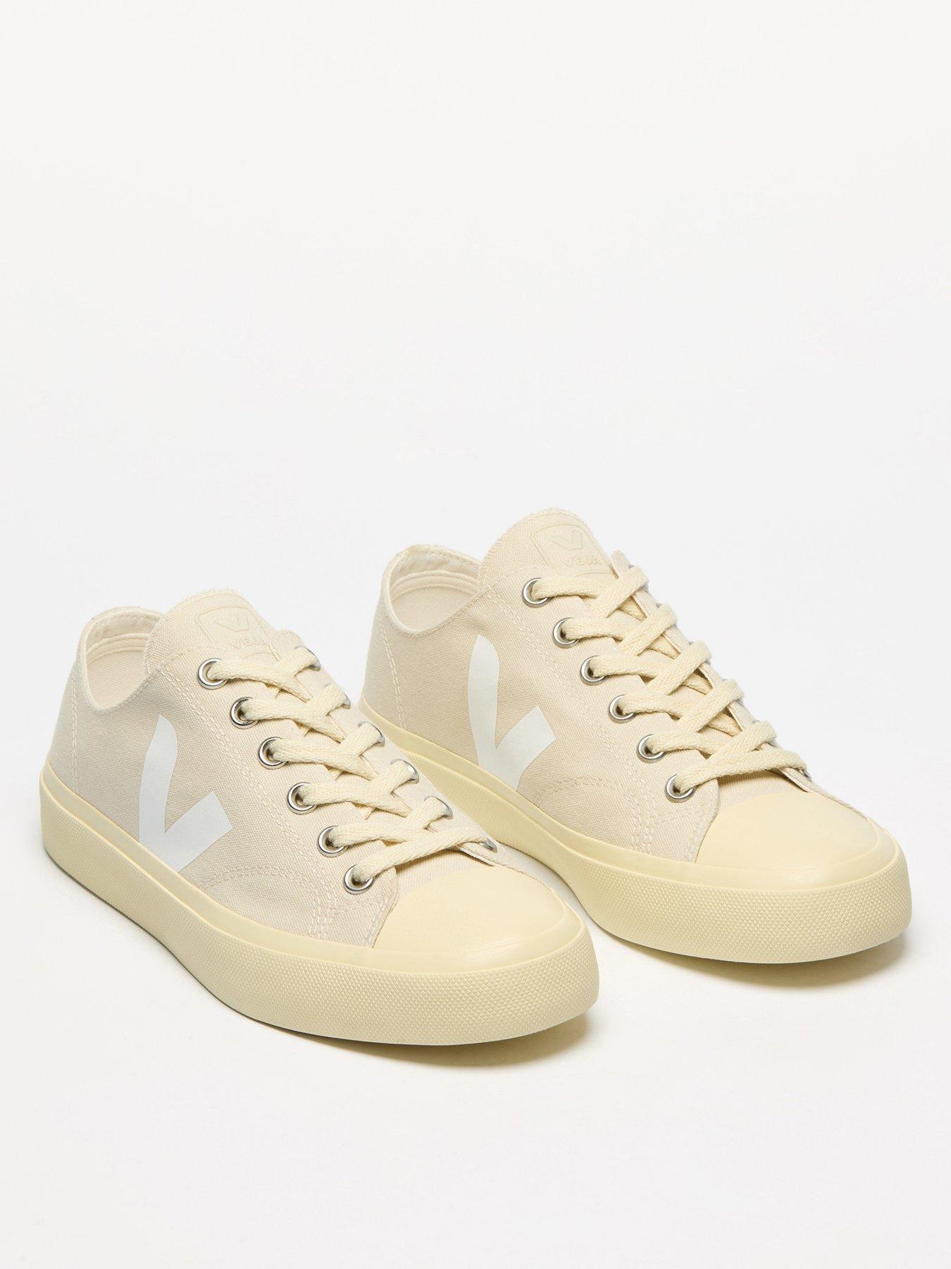  image of veja-womens-wata-ii-low-trainers-cream