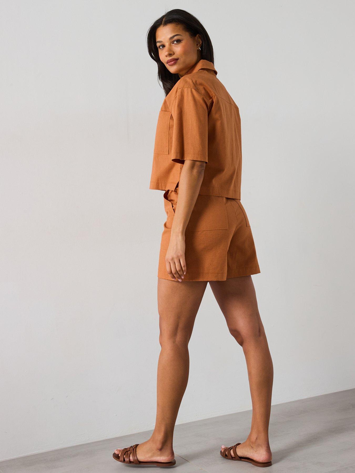  image of barbour-cary-shorts-brown