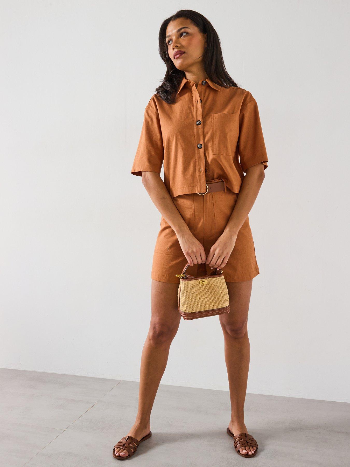  image of barbour-cary-shorts-brown