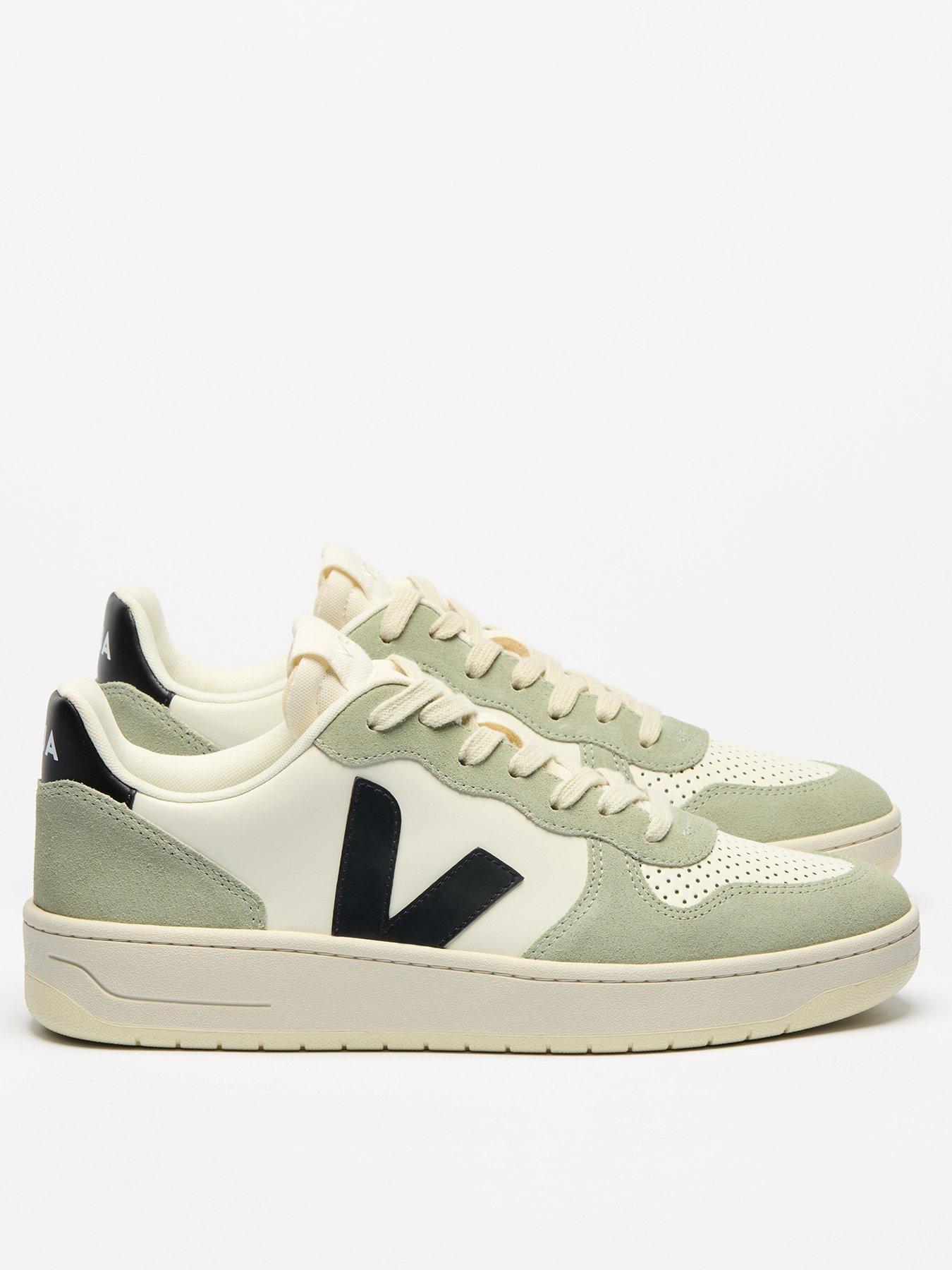 image of veja-womens-v-10-trainers-blackgreen