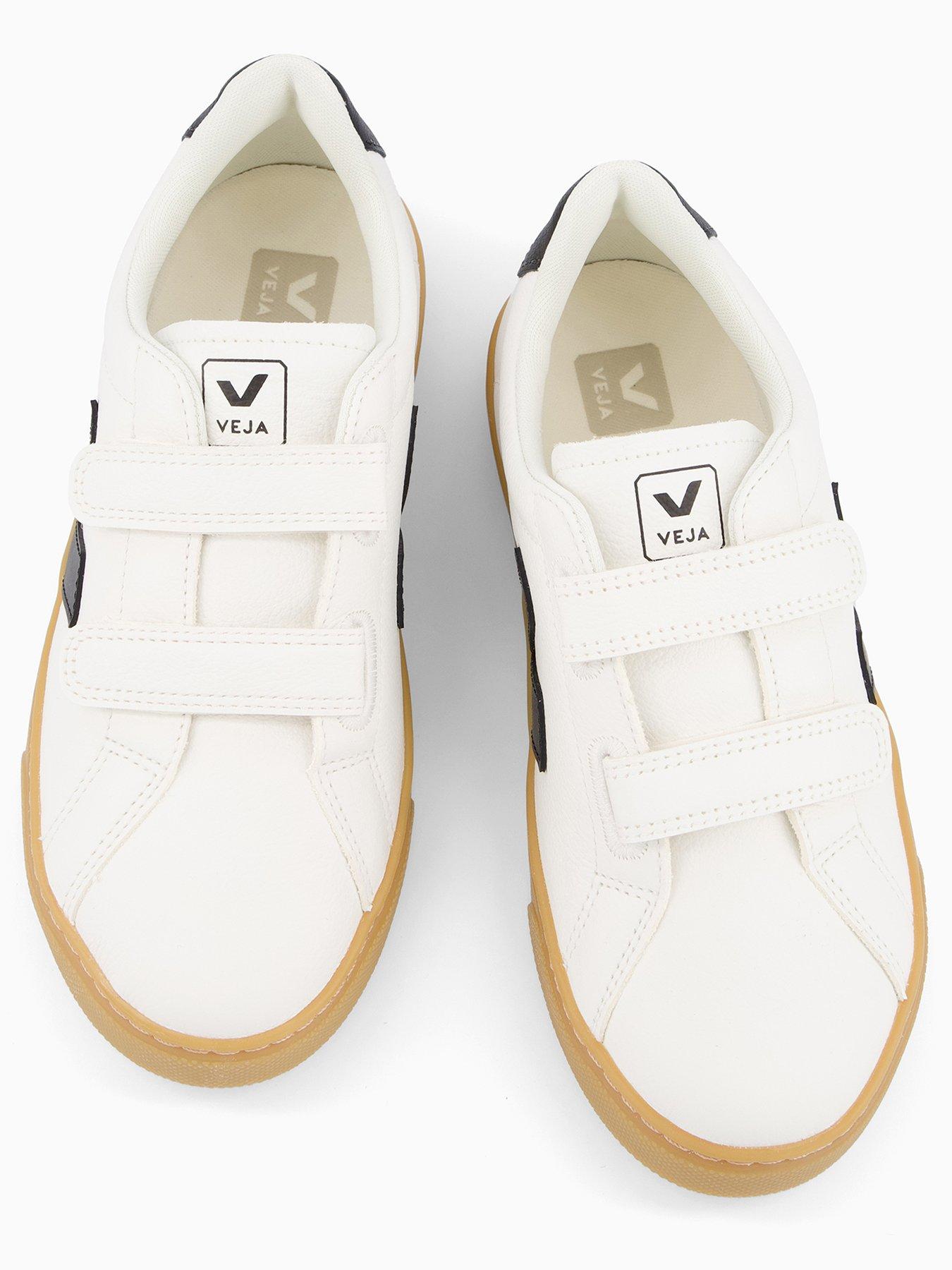 image of veja-kids-small-esplar-trainers-whiteblack