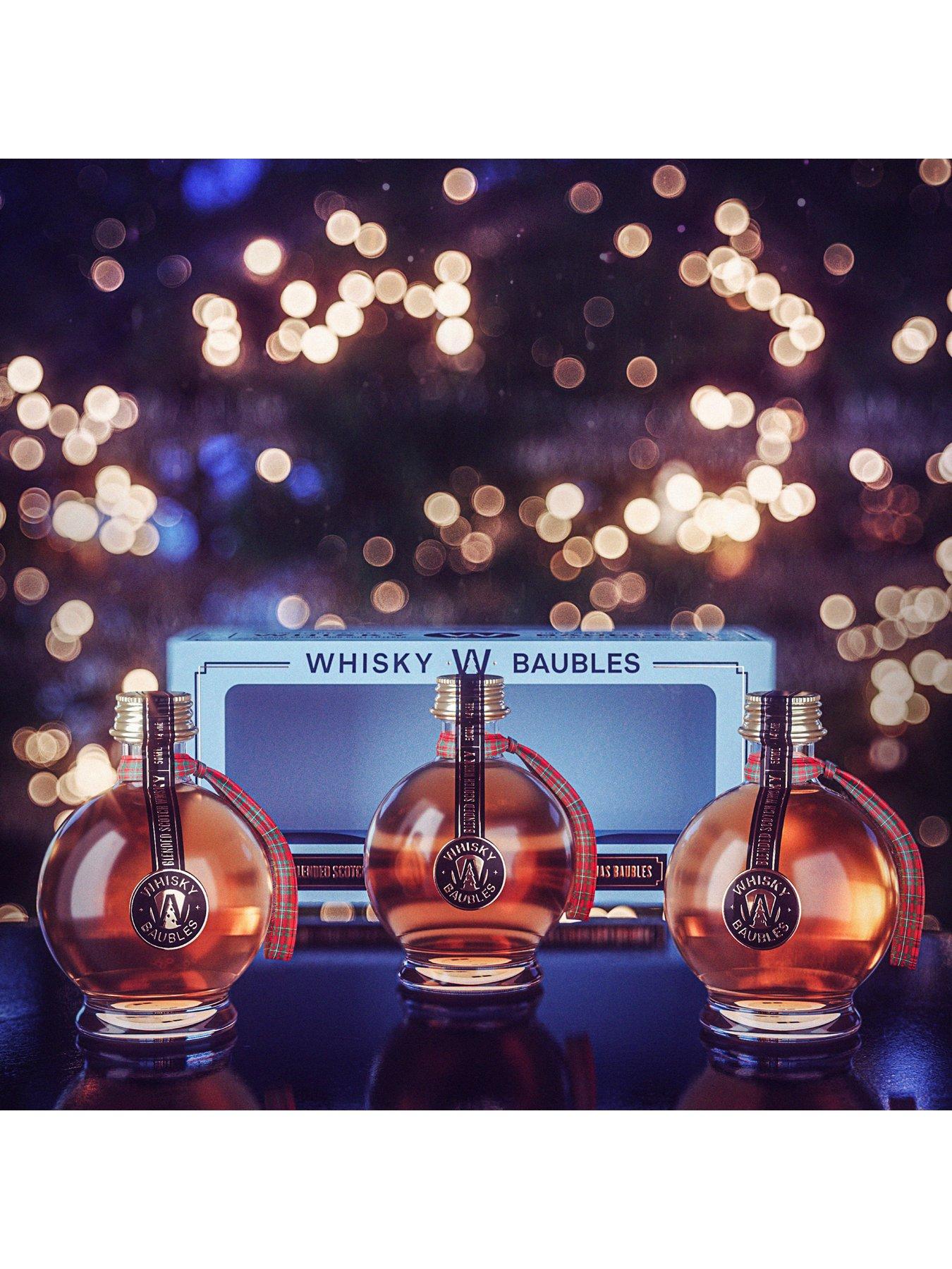 Image 2 of 3 of Blended Whisky Baubles 3x5cl