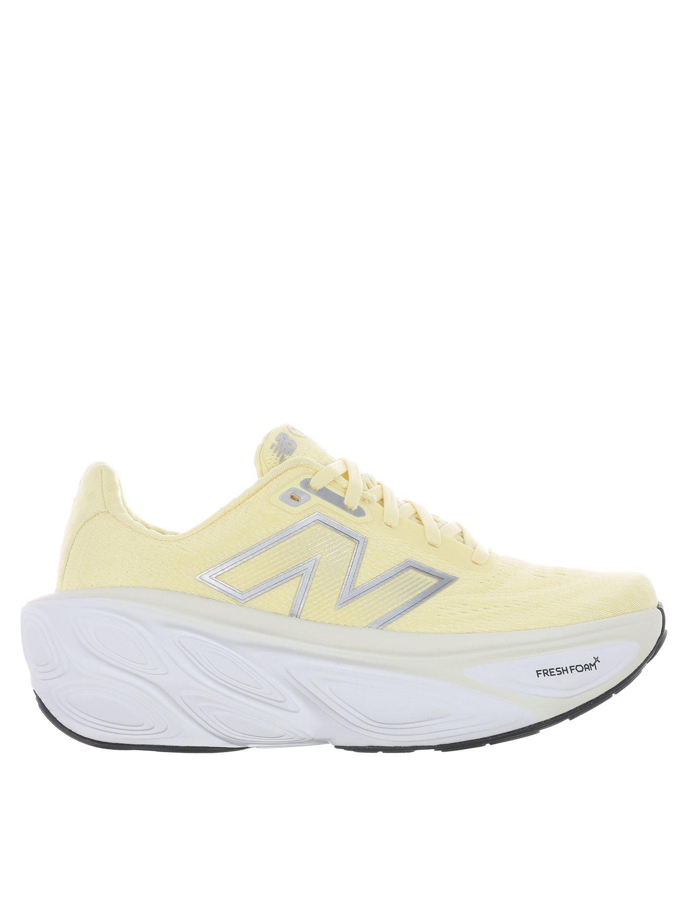new-balance-womens-running-more-v5-trainers-parchment