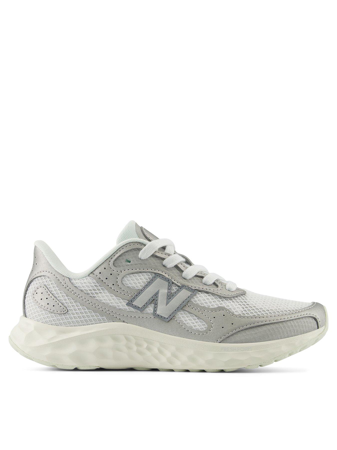 new-balance-womens-running-arishi-v4-trainers-silver