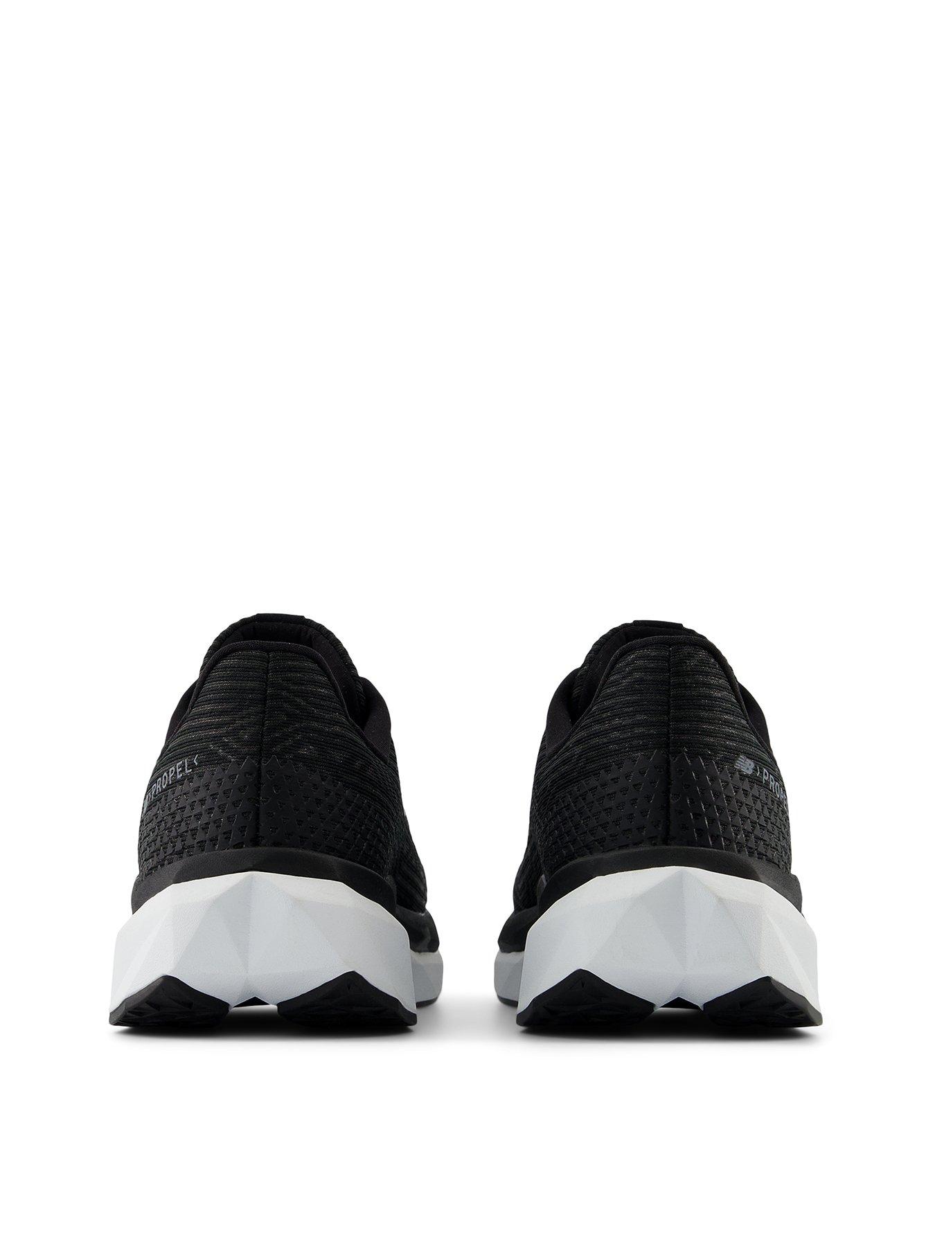  image of new-balance-womens-running-fuelcell-propel-v5-trainers-black