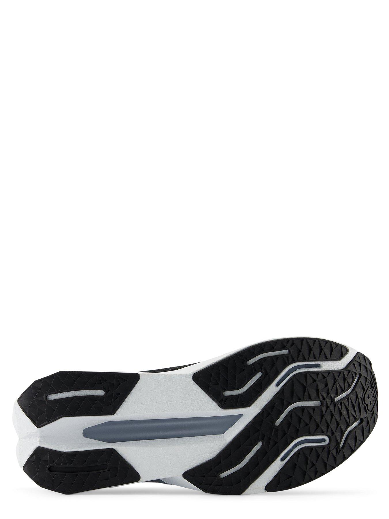  image of new-balance-womens-running-fuelcell-propel-v5-trainers-black