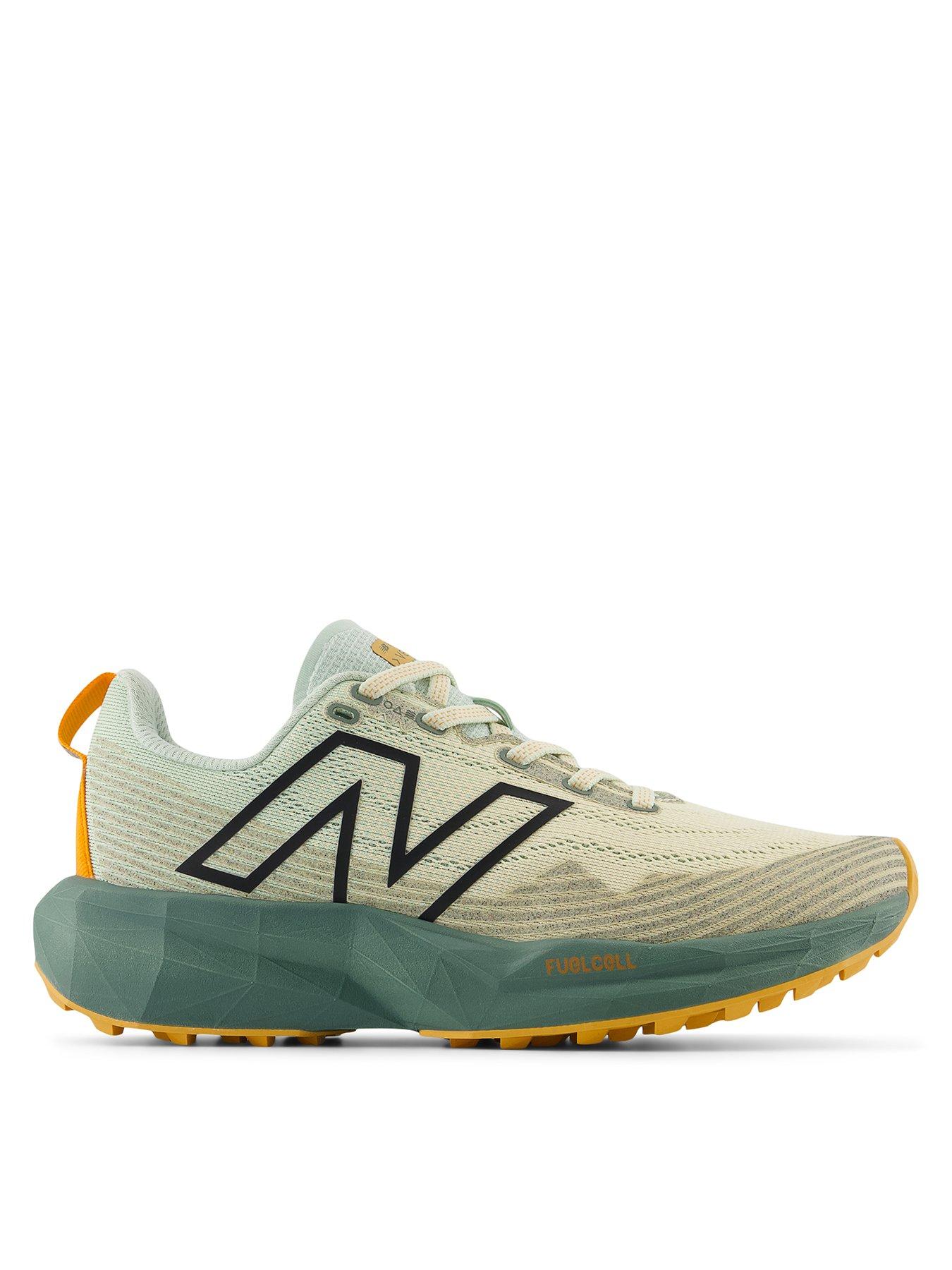 new-balance-womens-trail-running-fuelcell-venym-trainers-beige