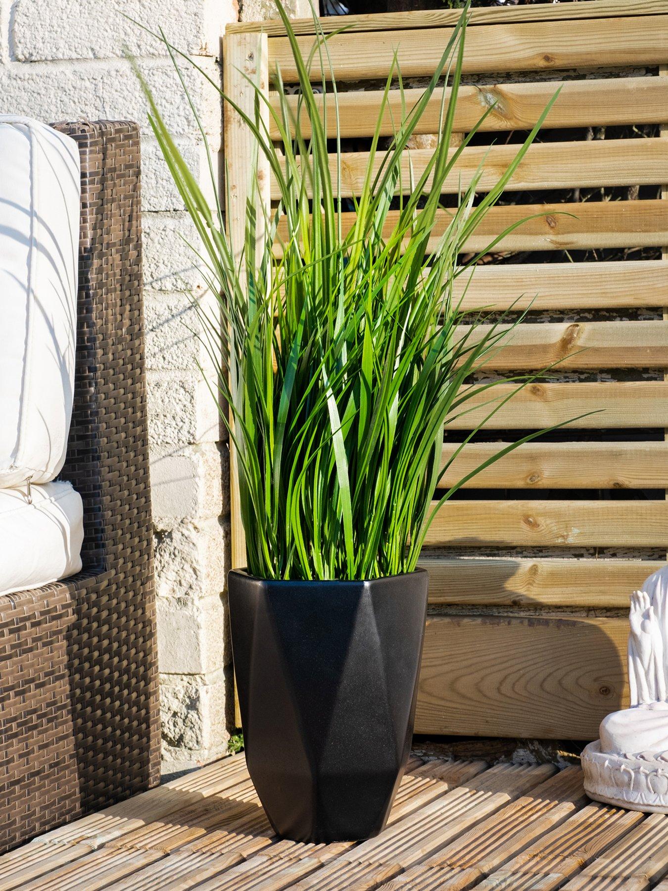 Scottish Everlastings OUTDOOR 80cm Artificial Grasses in Black Geo Pot