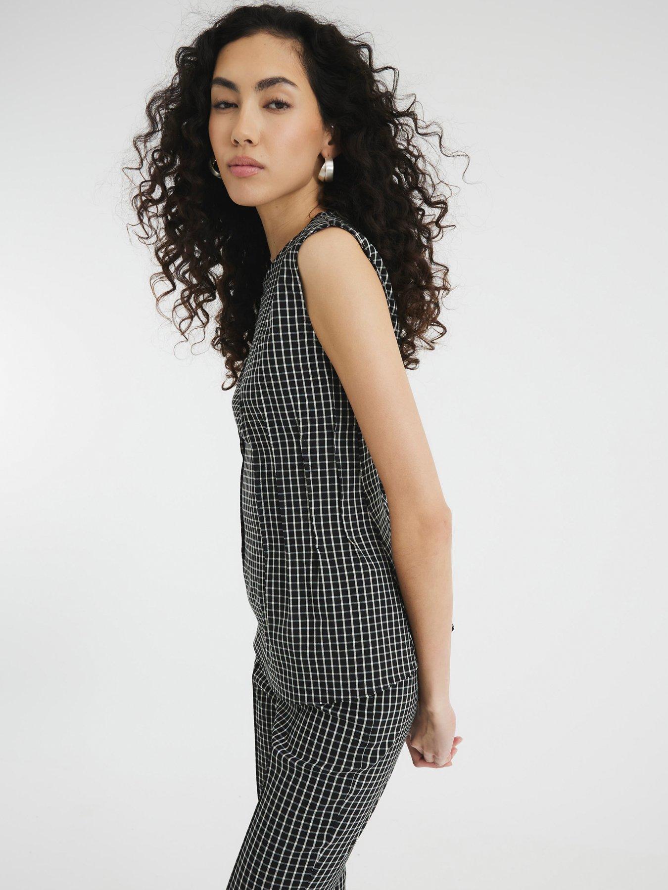  image of river-island-pintuck-check-benegline-top-black
