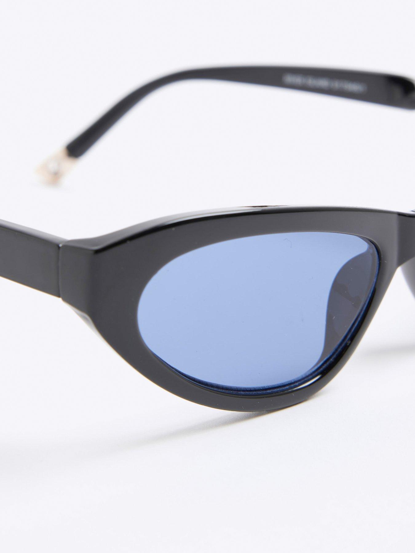  image of river-island-twist-temple-slim-cateye-black
