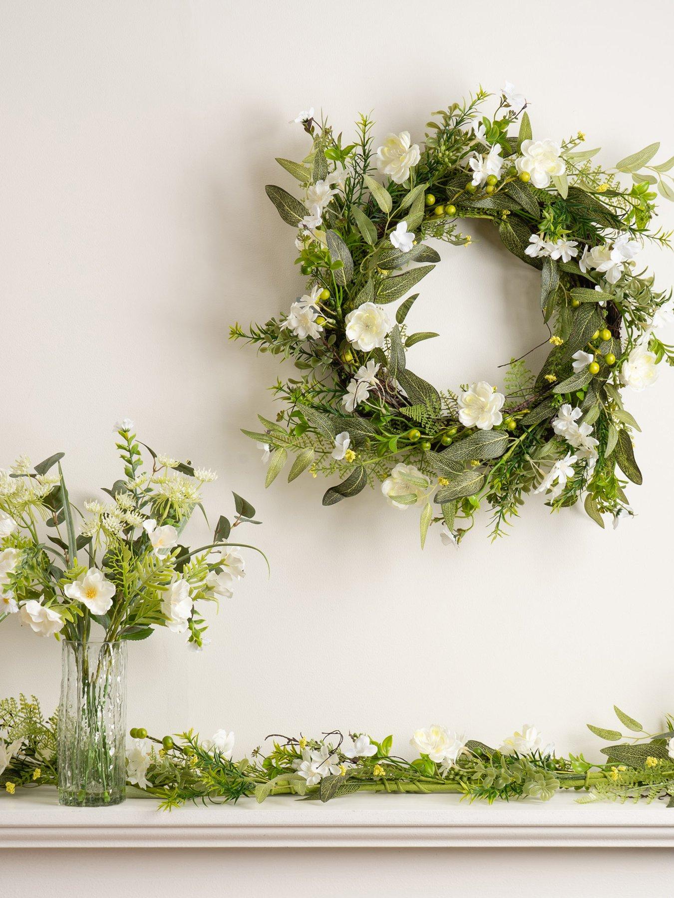 Image 1 of 3 of Scottish Everlastings 55cm Artificial White Floral Daisy Wreath