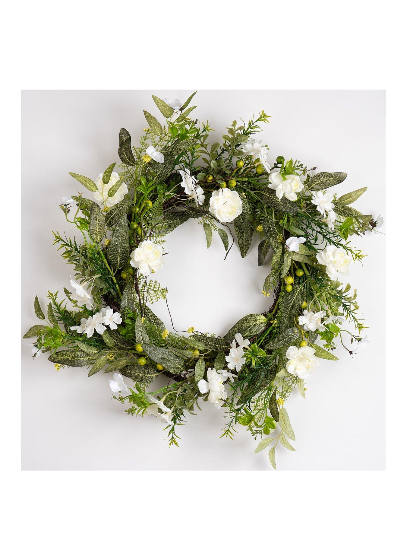 Image 2 of 3 of Scottish Everlastings 55cm Artificial White Floral Daisy Wreath