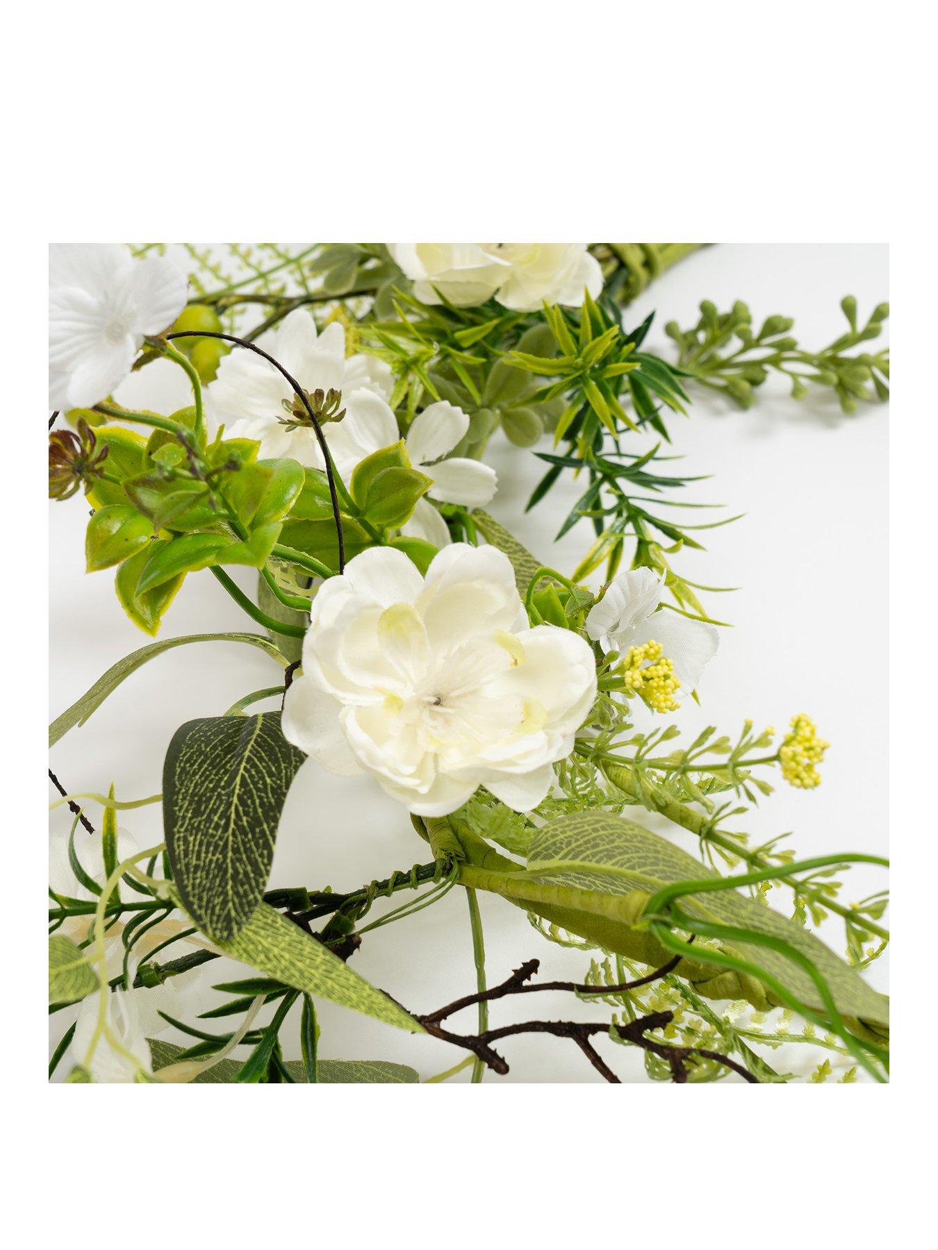  image of scottish-everlastings-150cm-artificial-white-floral-daisy-garland