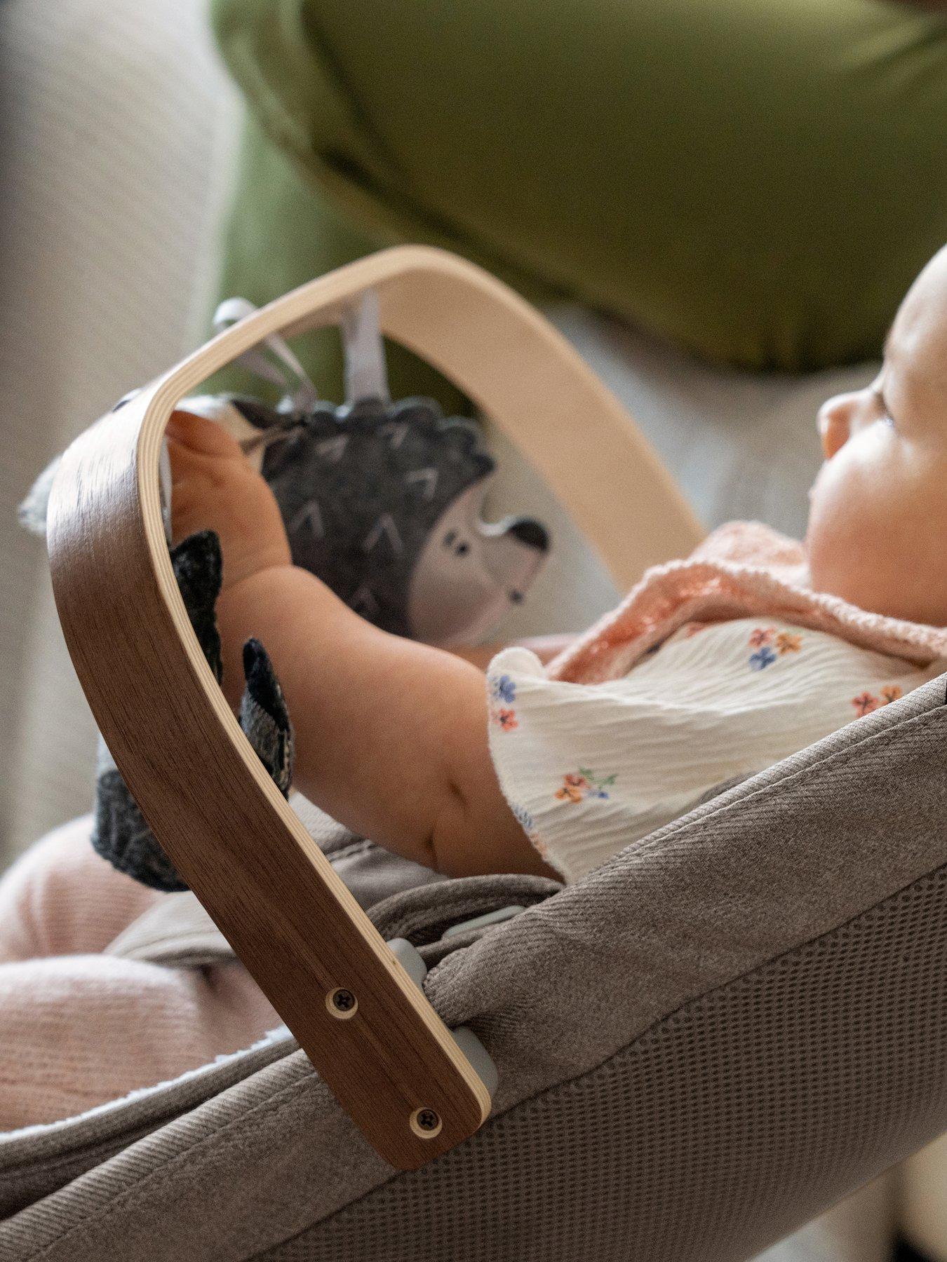 uppababy-toy-bar-forest-fun