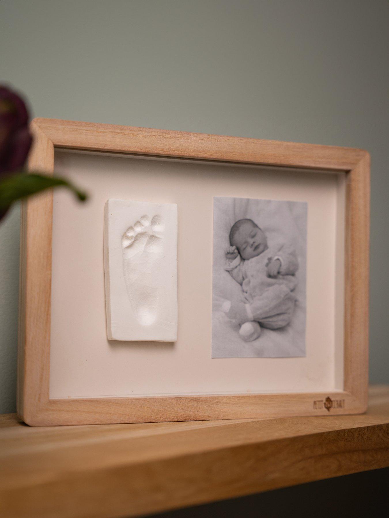 petit-artichaut-classic-frame-ivy-grey-baby-and-family-gift-and-frame