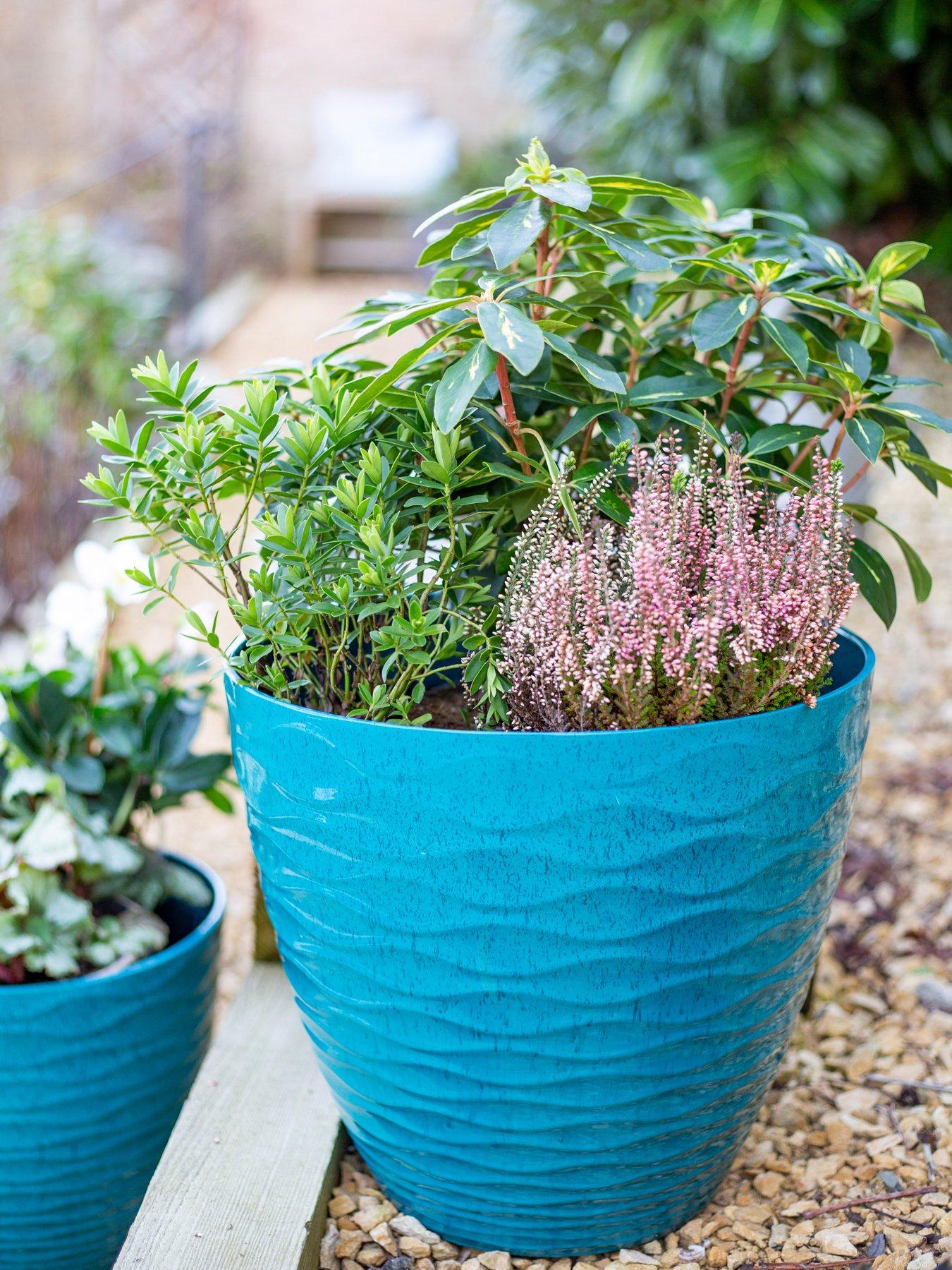 la-hacienda-windermere-planter--nbspteal-38cm