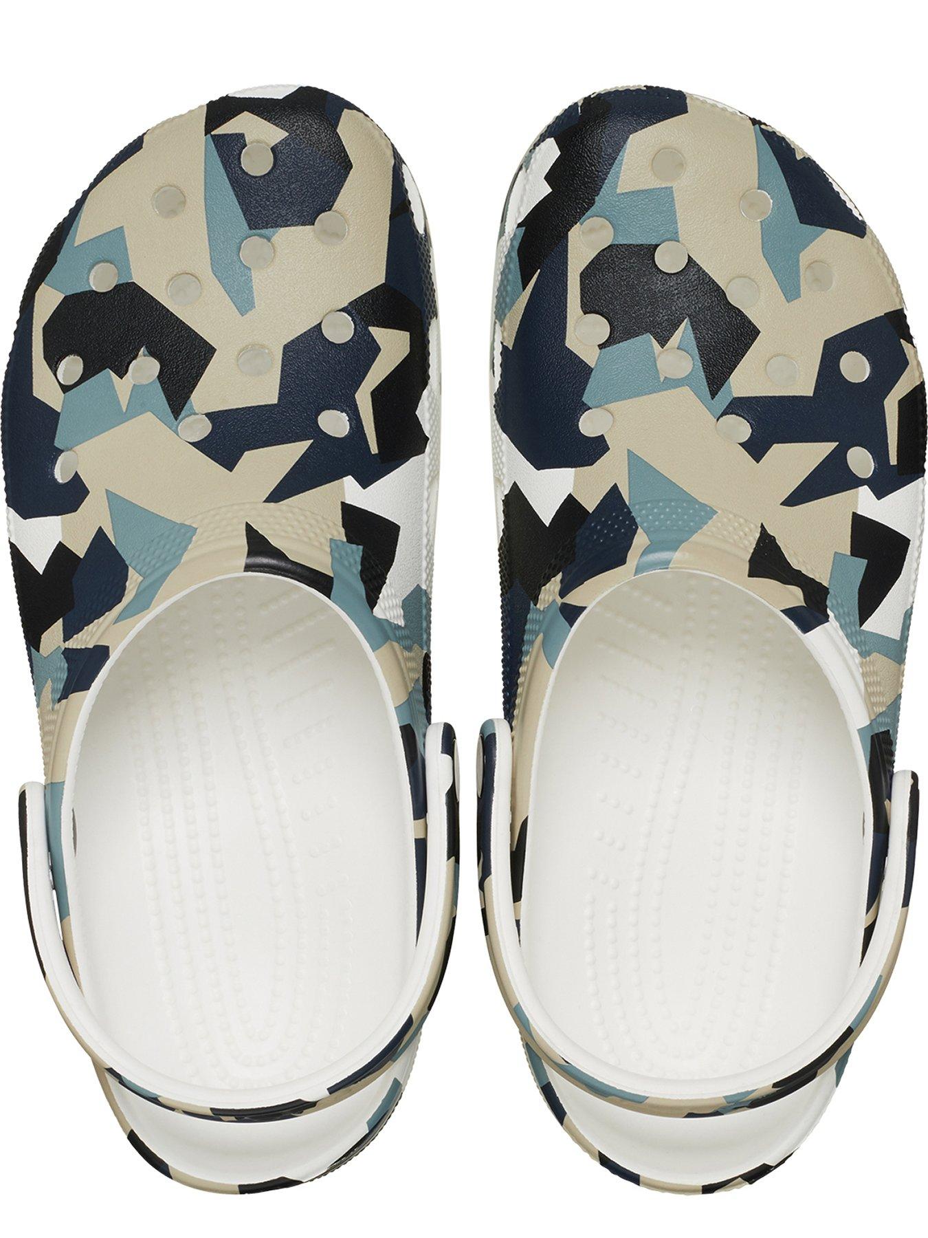  image of crocs-mens-geo-print-classic-multi
