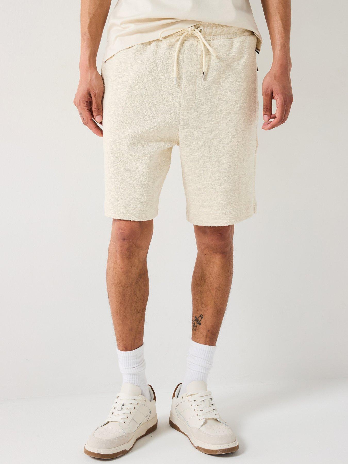 boss-c-leoni-regular-fit-boucle-sweat-shorts-cream