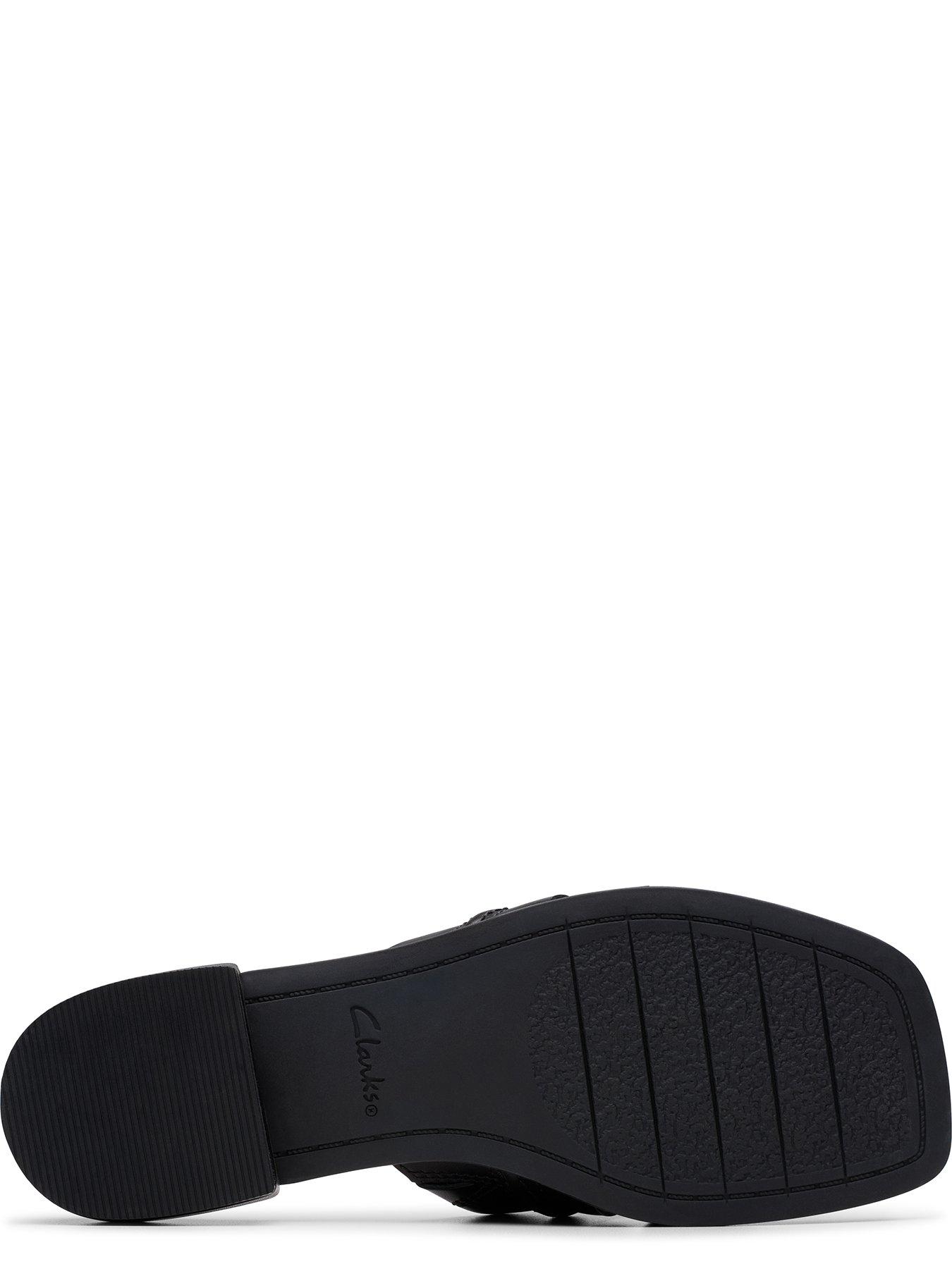  image of clarks-ariany-mule