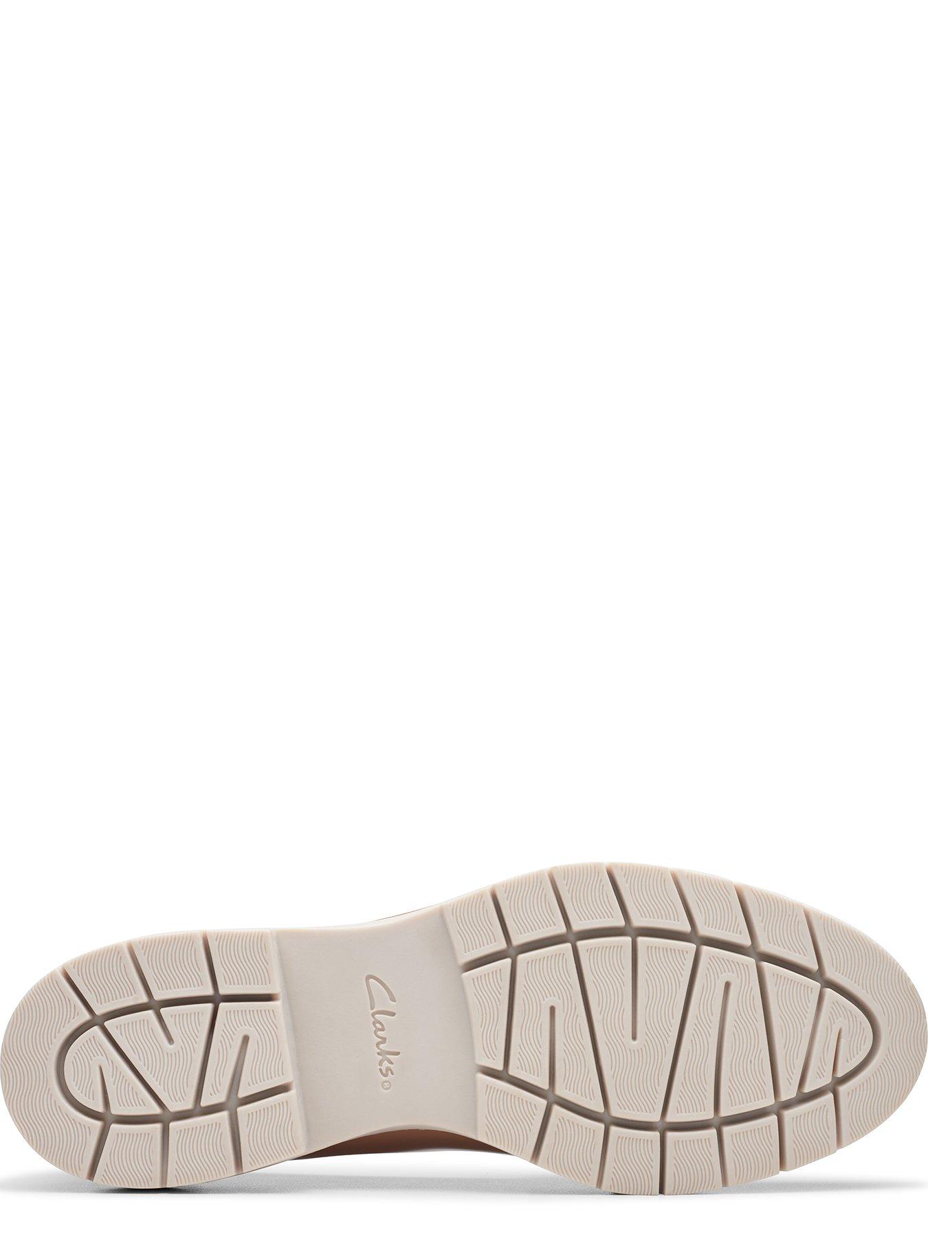  image of clarks-westlynn-bella-tassel-loafer-warm-beige