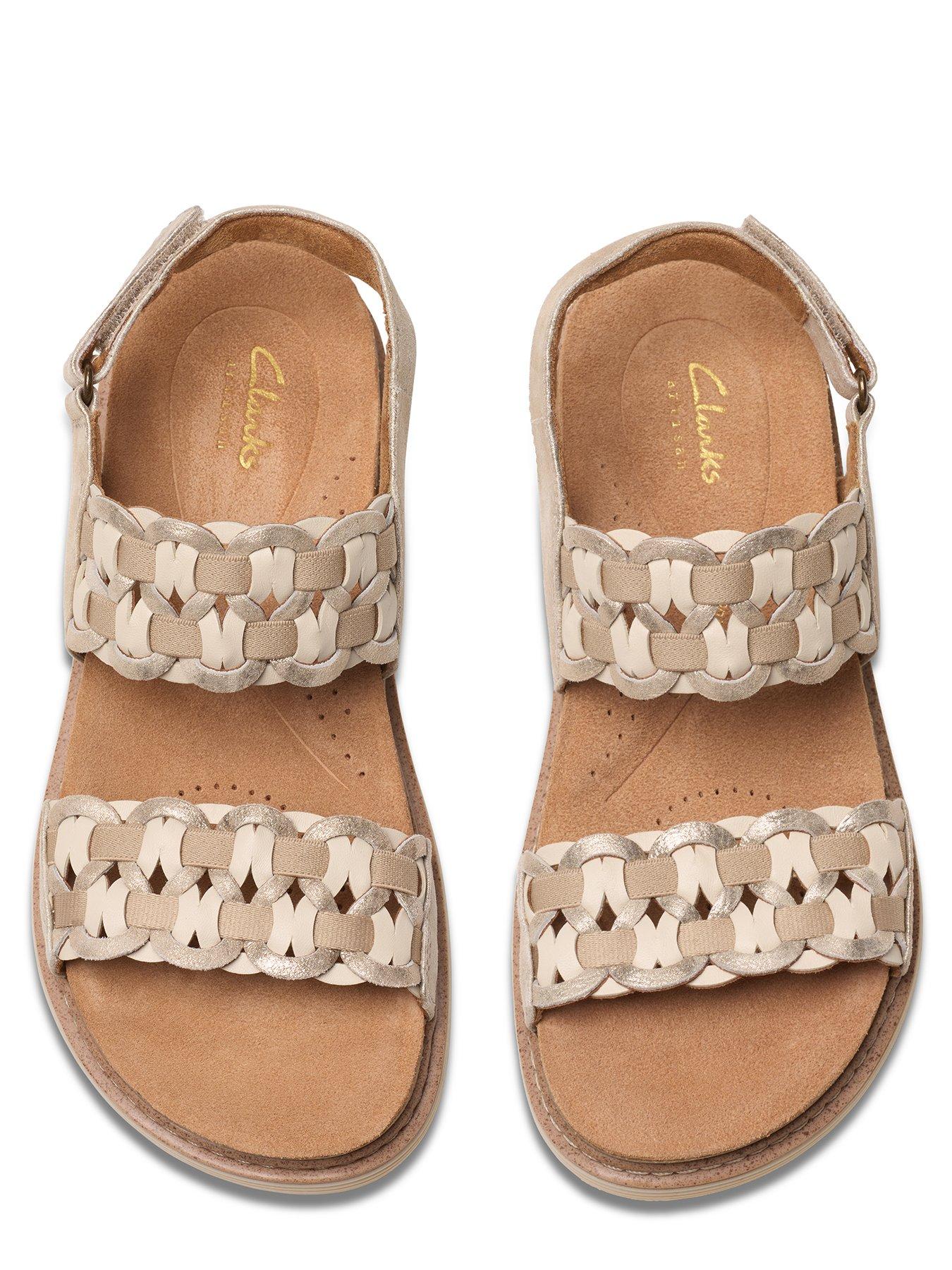  image of clarks-arwell-glide