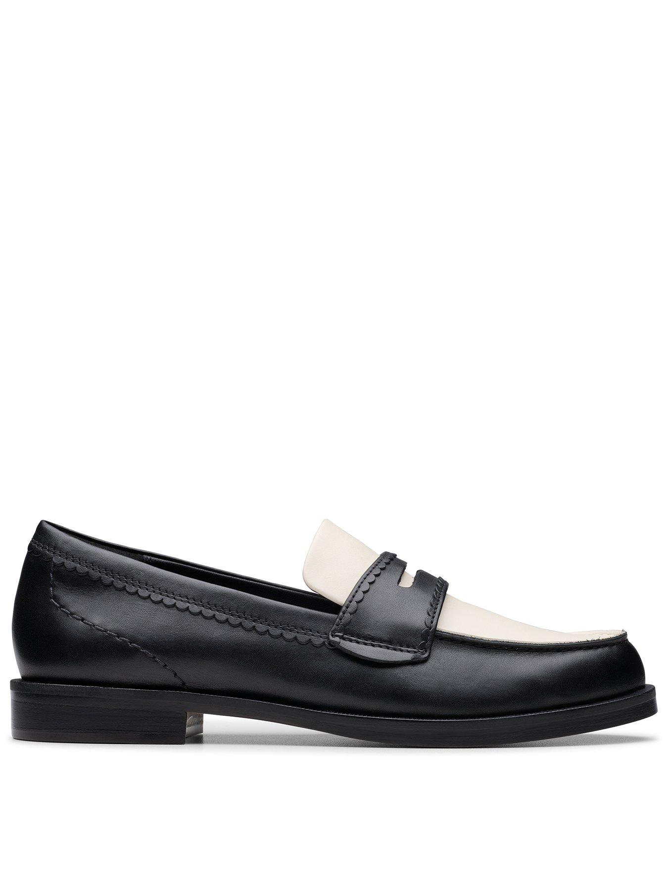 clarks-straven-edge
