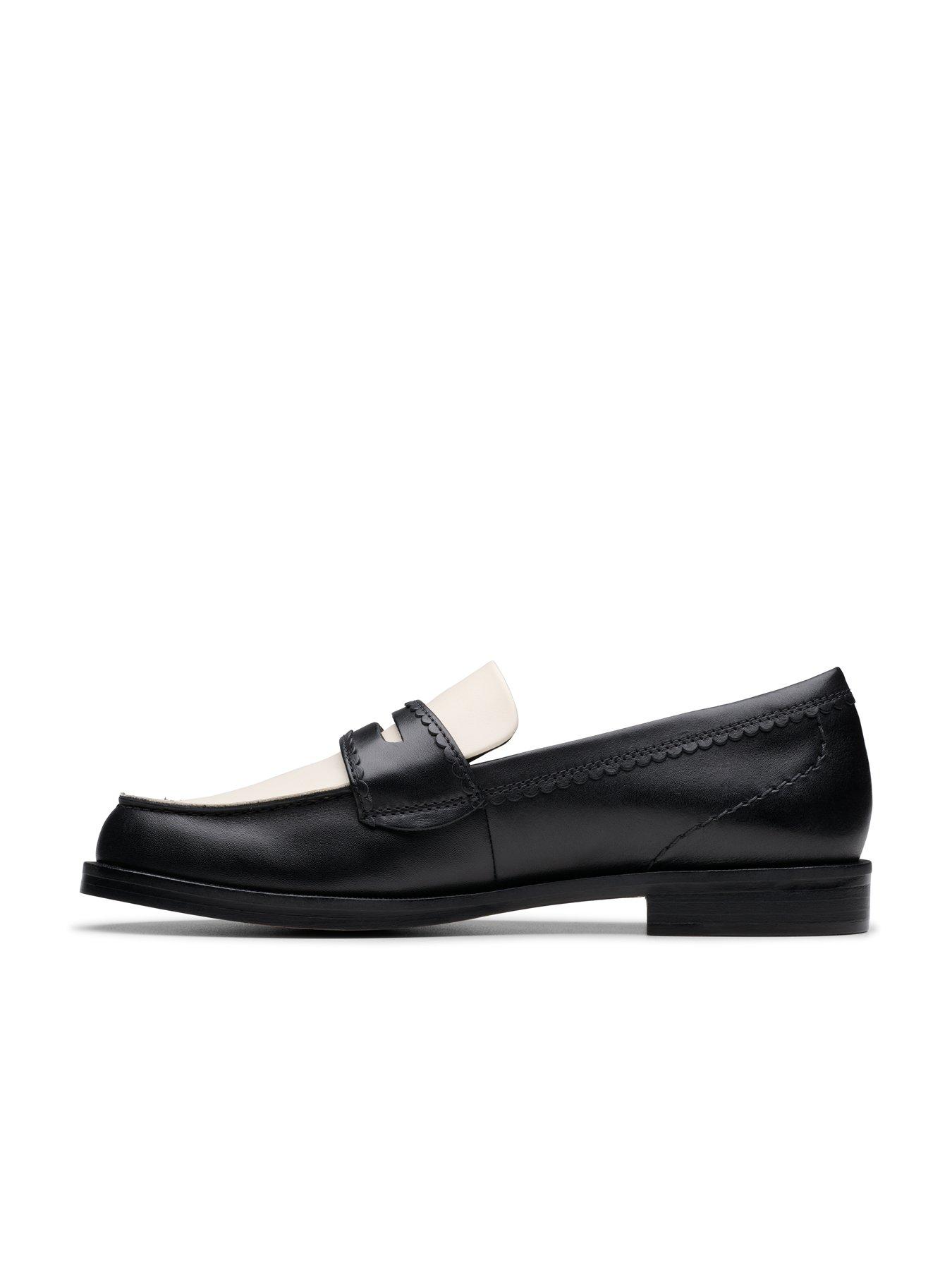  image of clarks-straven-edge