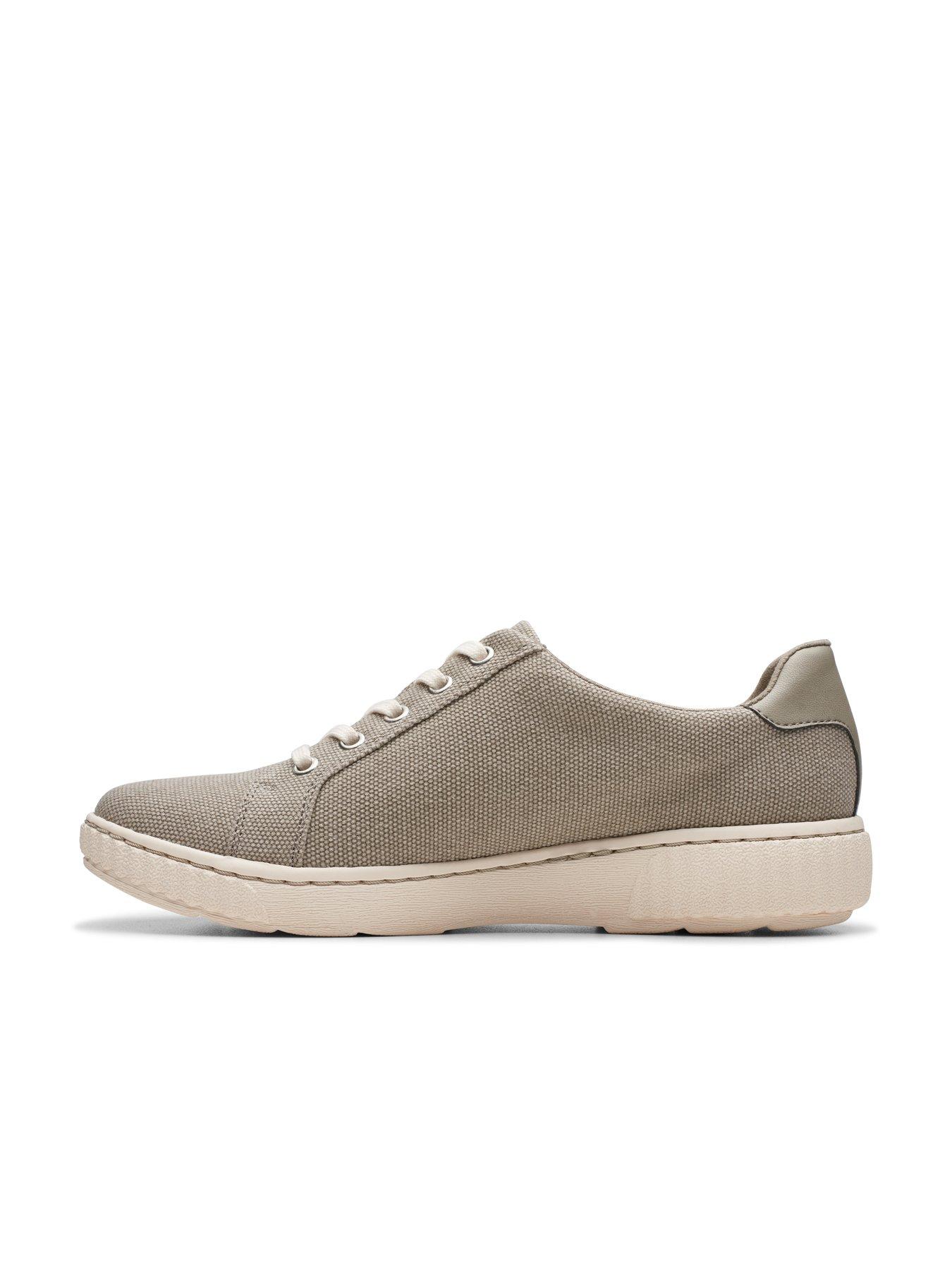  image of clarks-caroline-echo