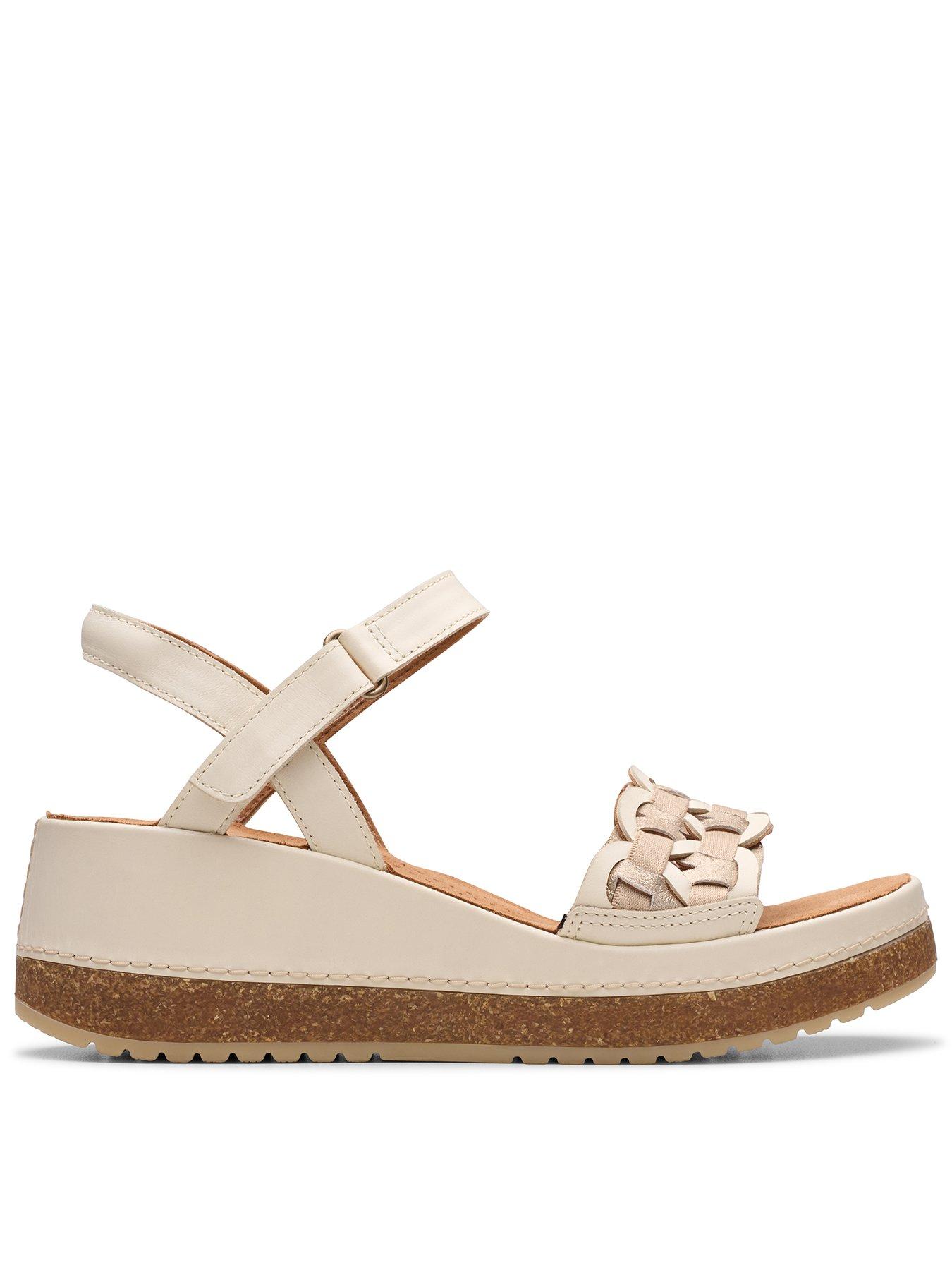 clarks-kassanda-bar
