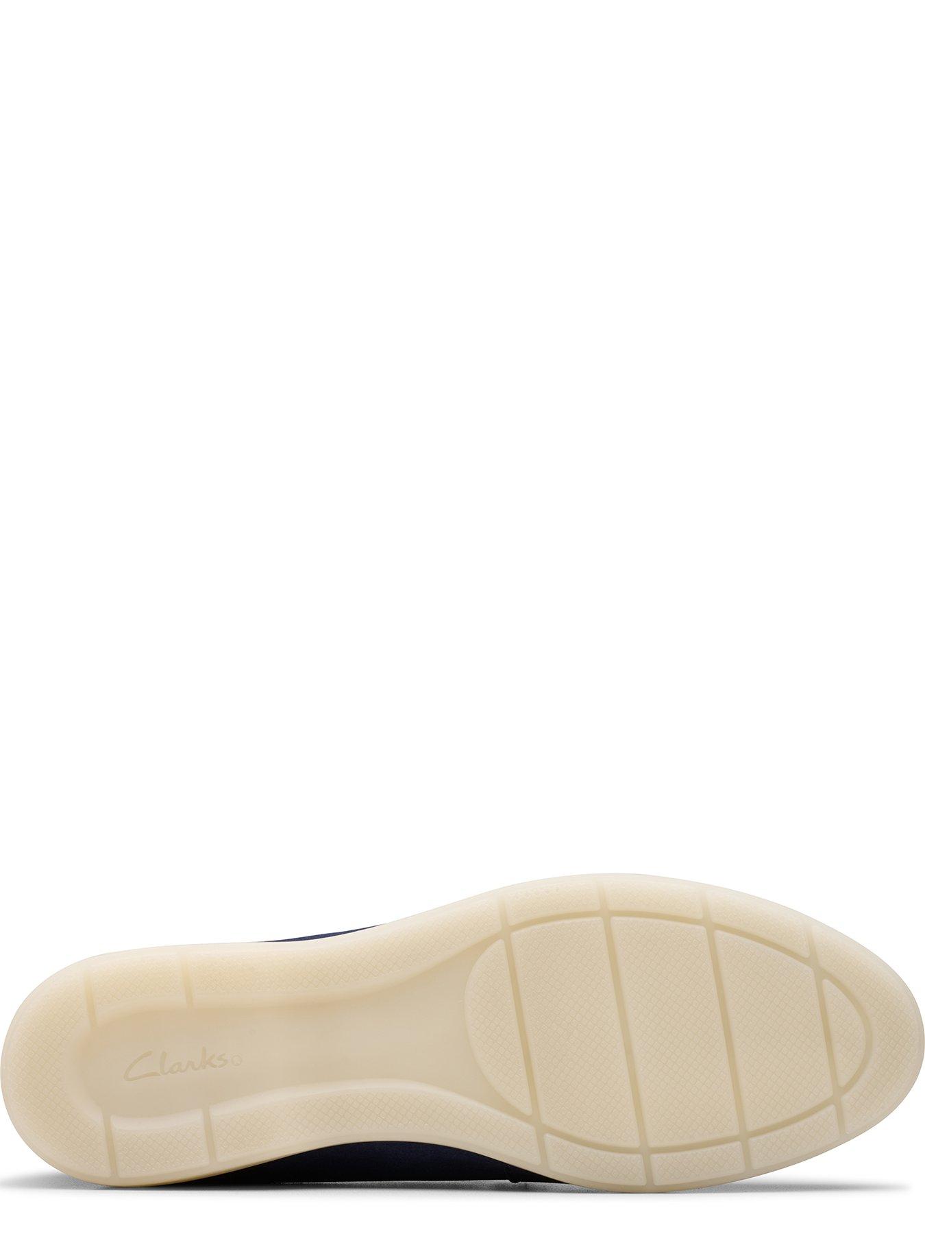  image of clarks-narini-edge