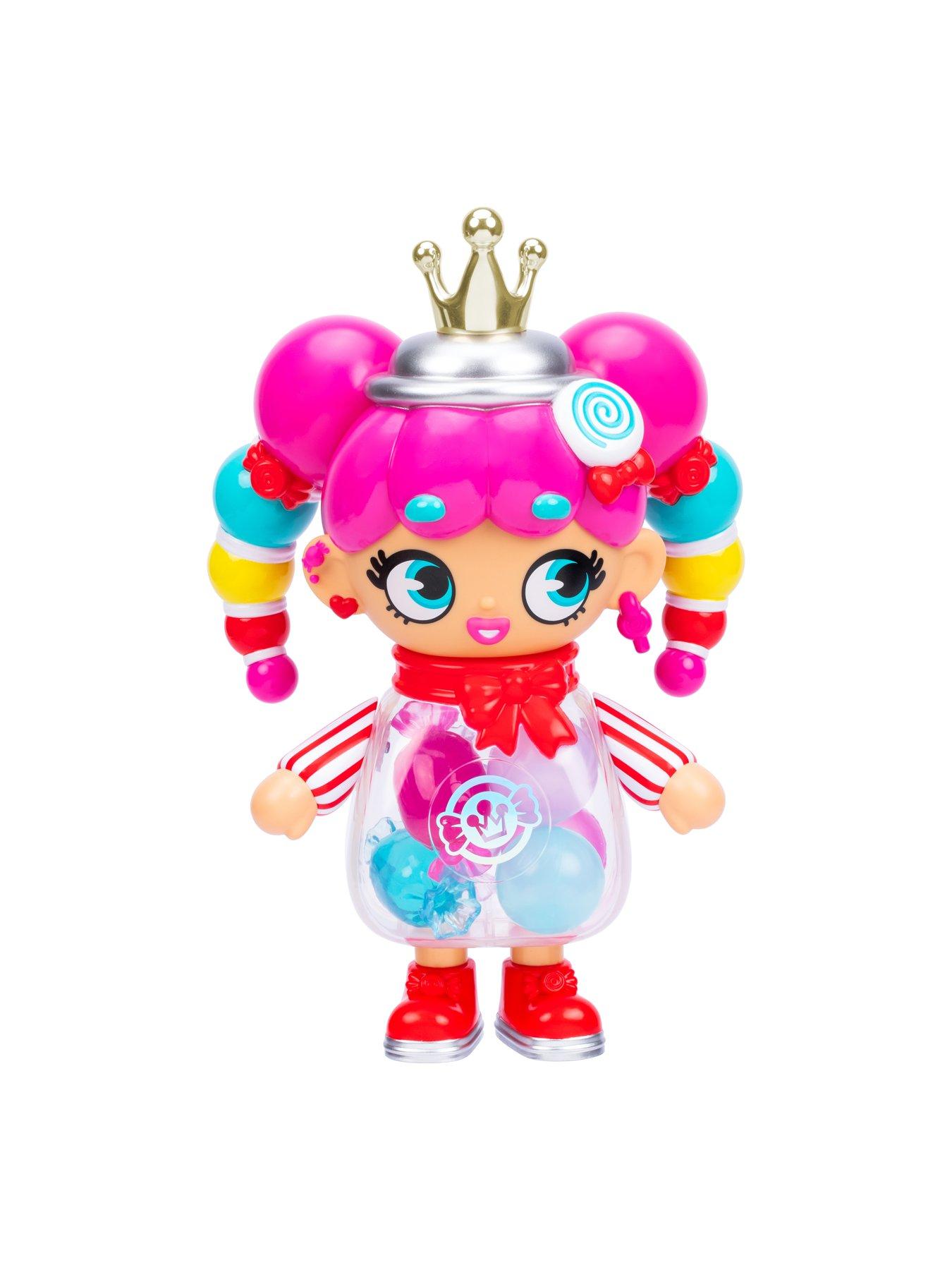  image of xox-kweenie-deluxe-figure-candy