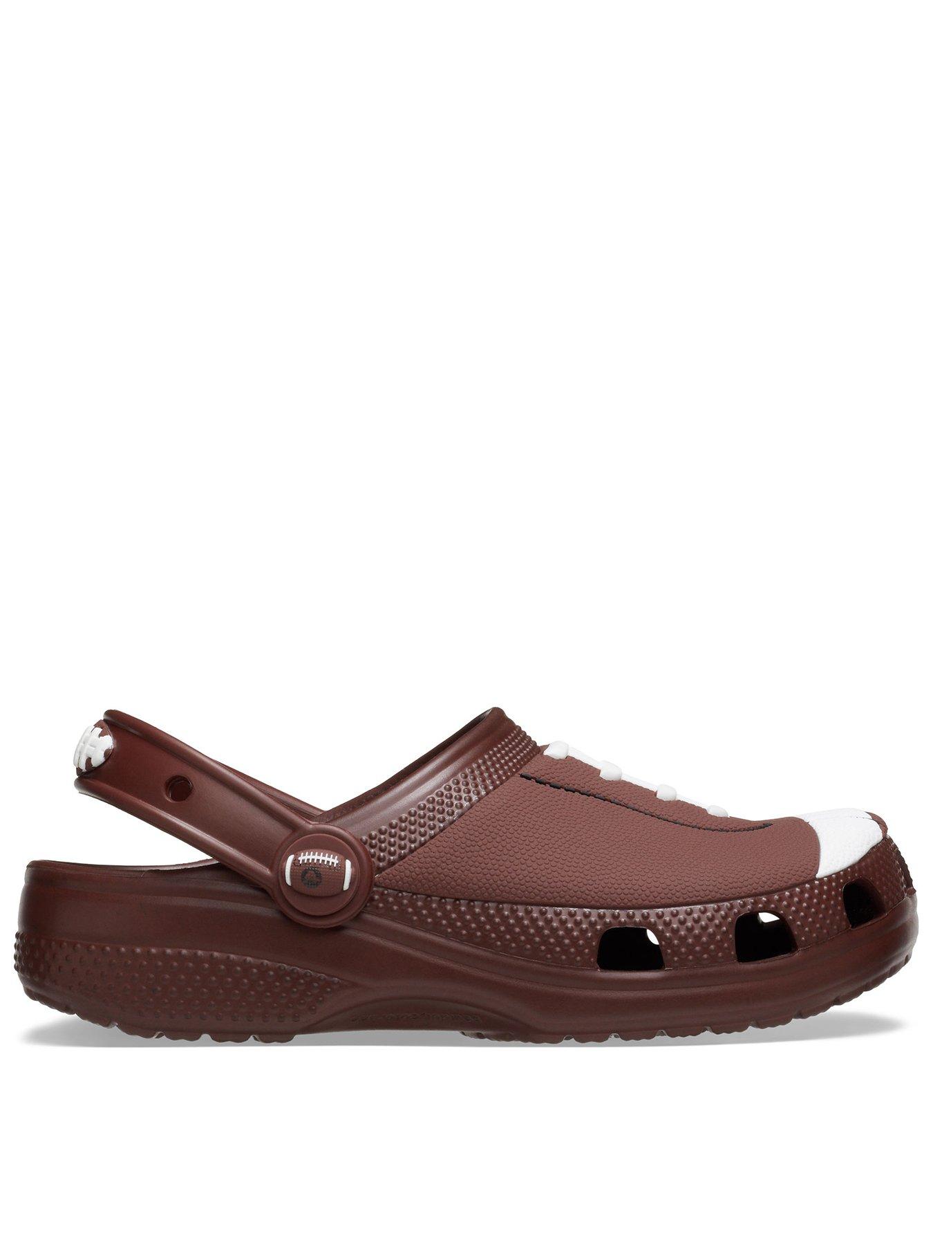 crocs-classic-football-clog-k-red