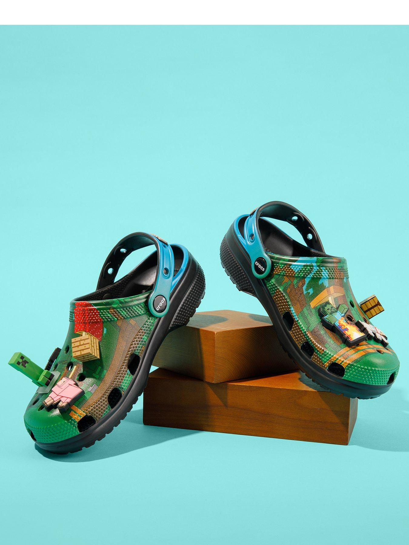  image of crocs-minecraft-classic-kids-clog-multi