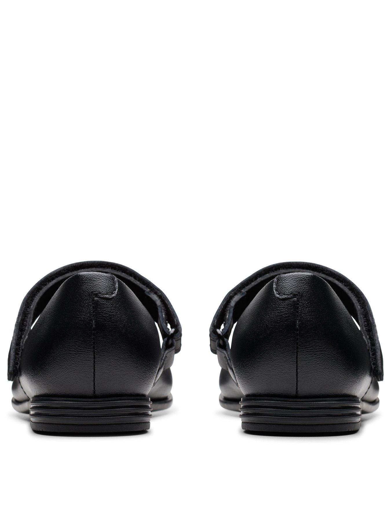 Image 3 of 6 of Clarks Finja Gem K.&nbsp;- Black