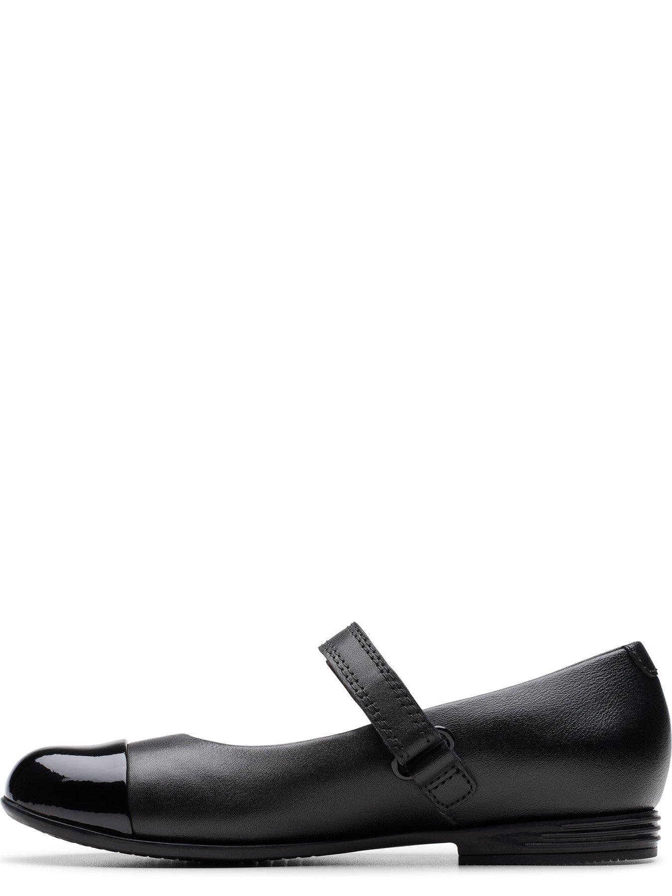 Image 5 of 6 of Clarks Finja Gem K.&nbsp;- Black